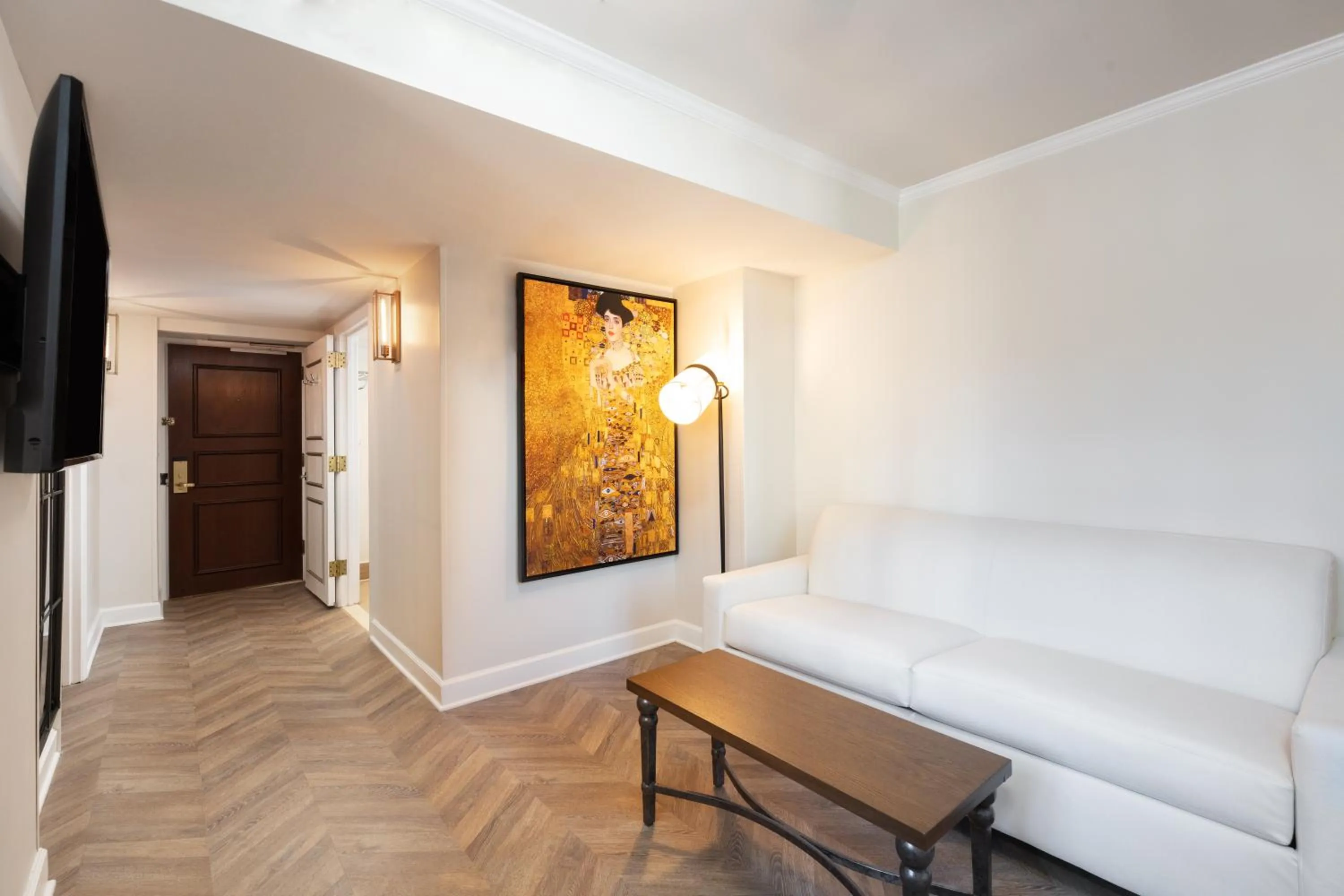 Living room in Westgate New York Grand Central