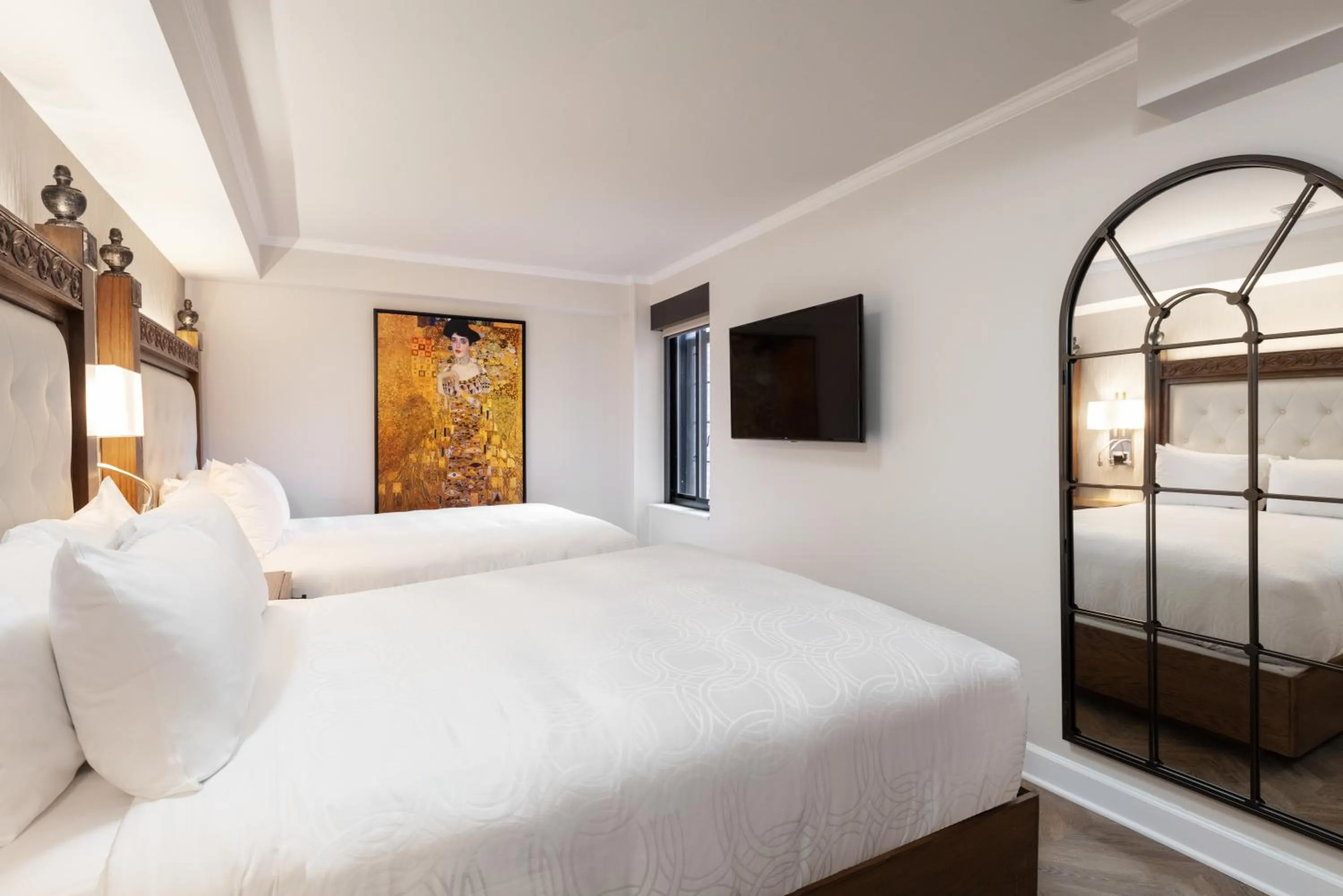 Bed in Westgate New York Grand Central