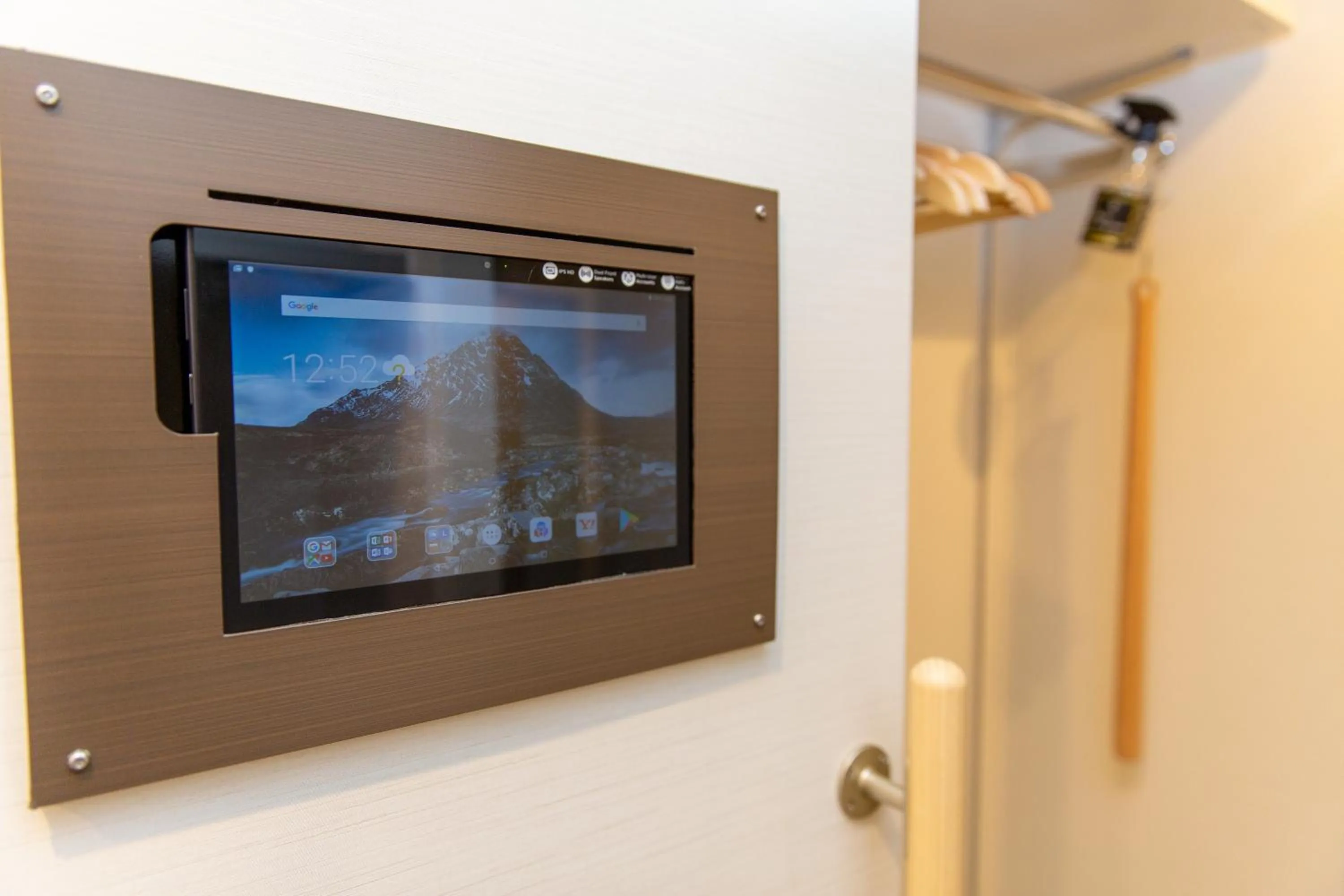 Photo of the whole room in GRAND BASE Hiroshima Ekimae