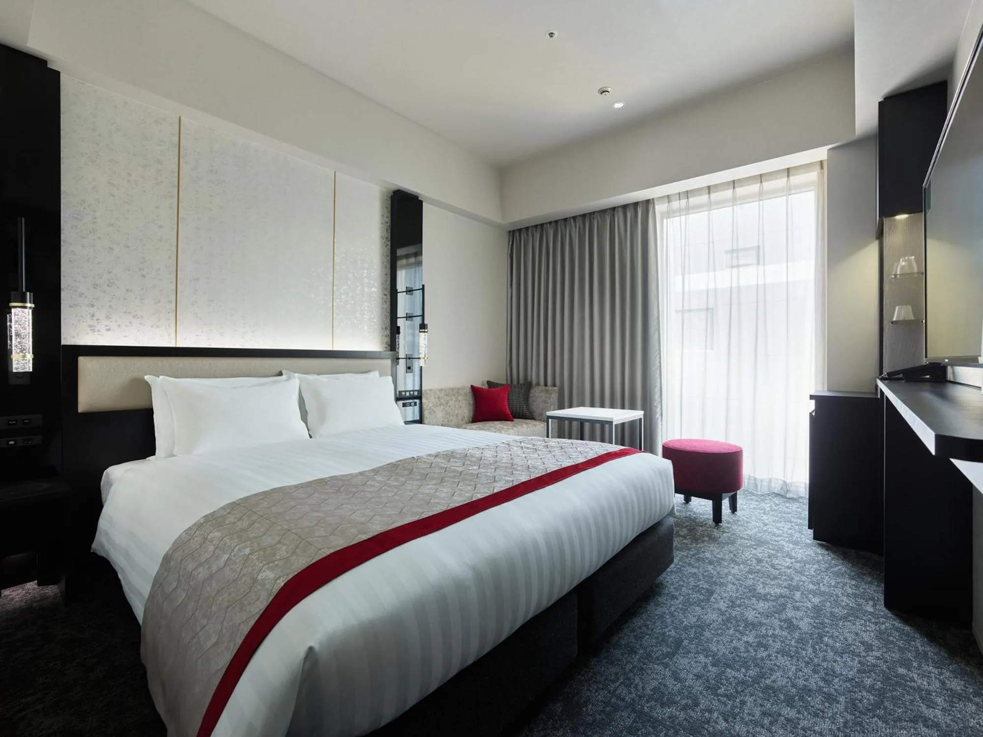 Photo of the whole room, Bed in Mitsui Garden Hotel Fukuoka Nakasu