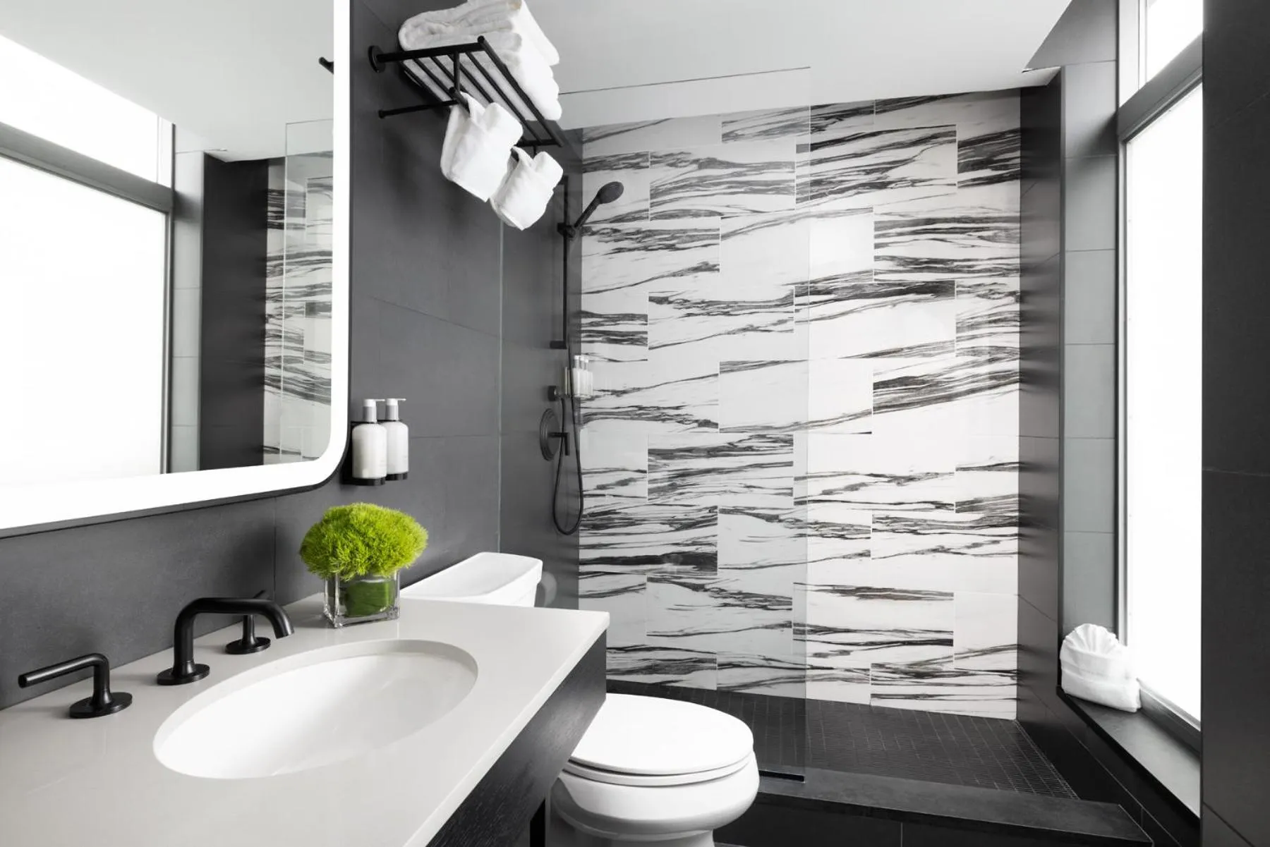 Bathroom in Arthouse Hotel