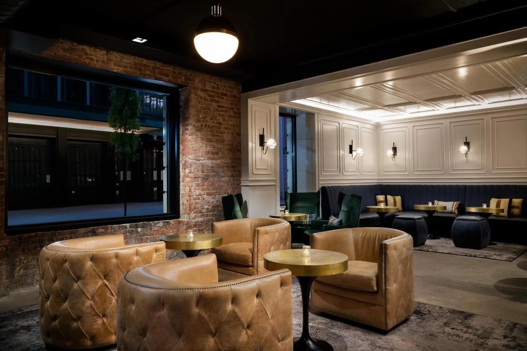 Living room in Arthouse Hotel