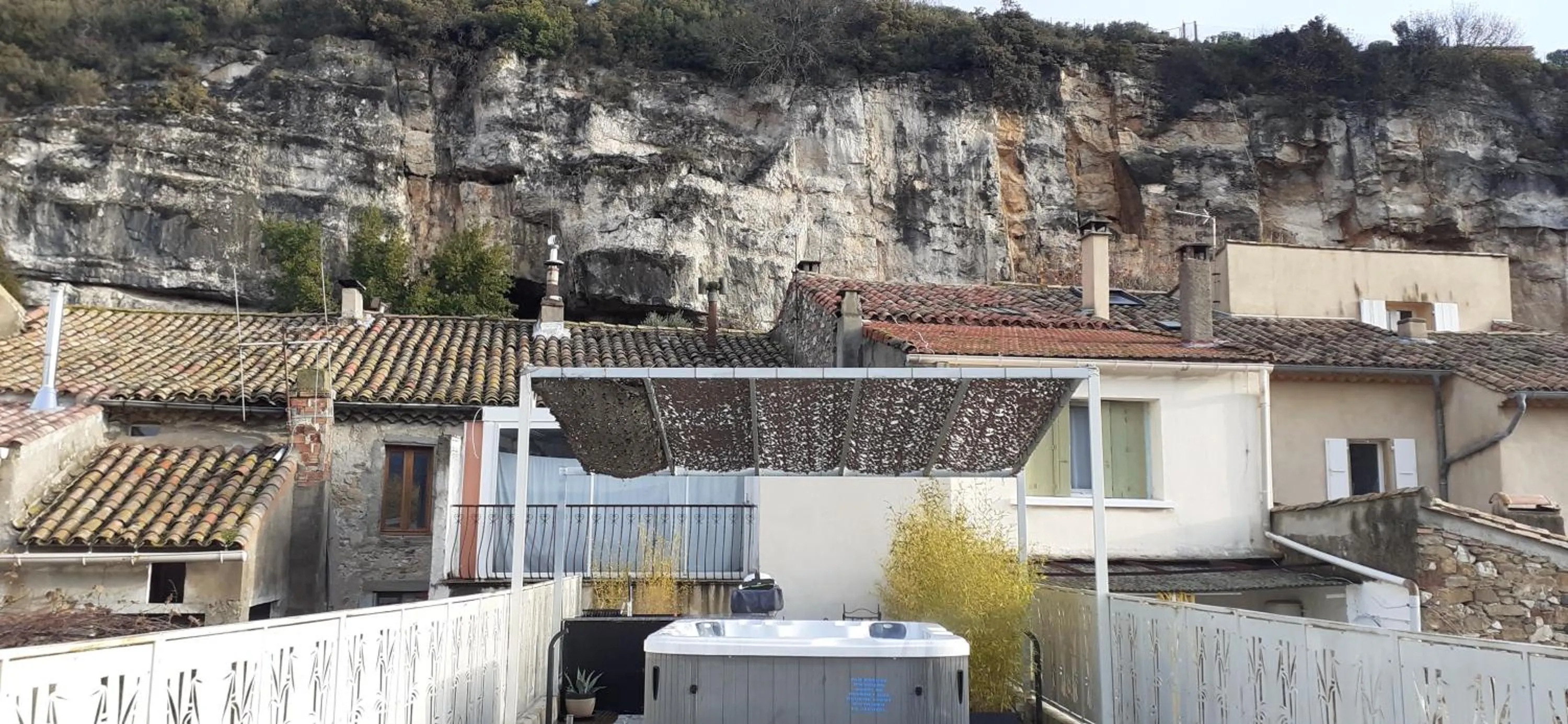 Natural landscape in Chambre La Caunette