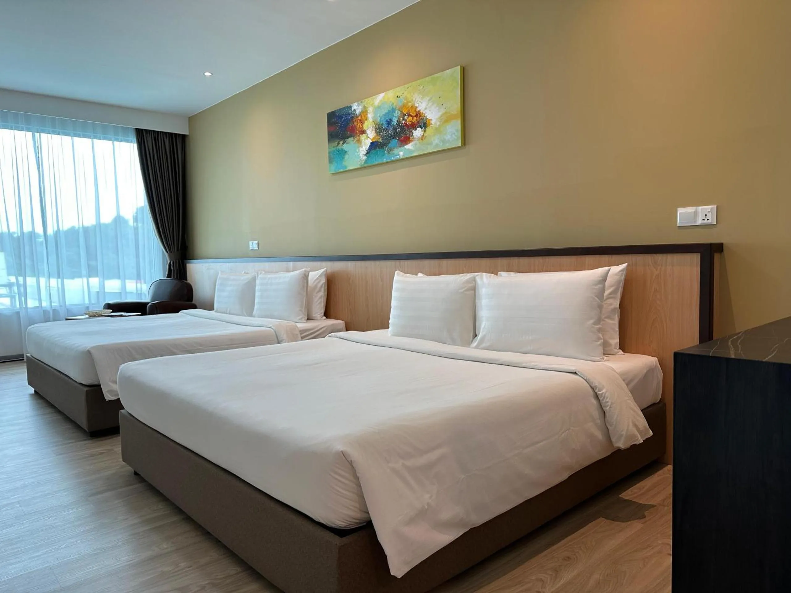 City view, Bed in Hotel 7 Suria