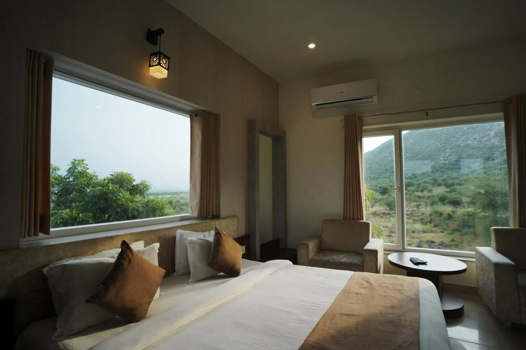 Natural landscape, Bed in Amar Bagh Resort