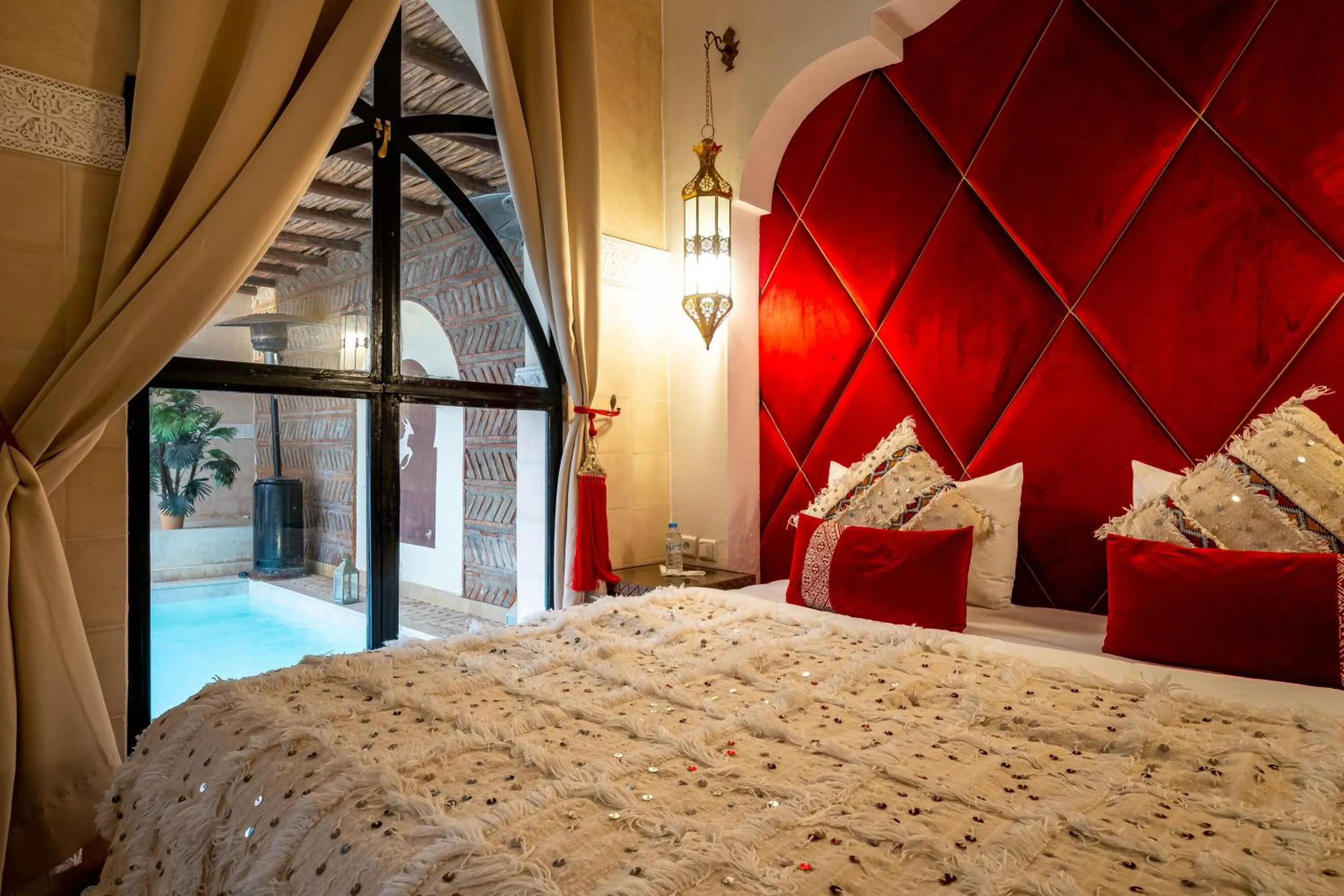 Photo of the whole room, Bed in RIAD LA GAZELLE DU SUD