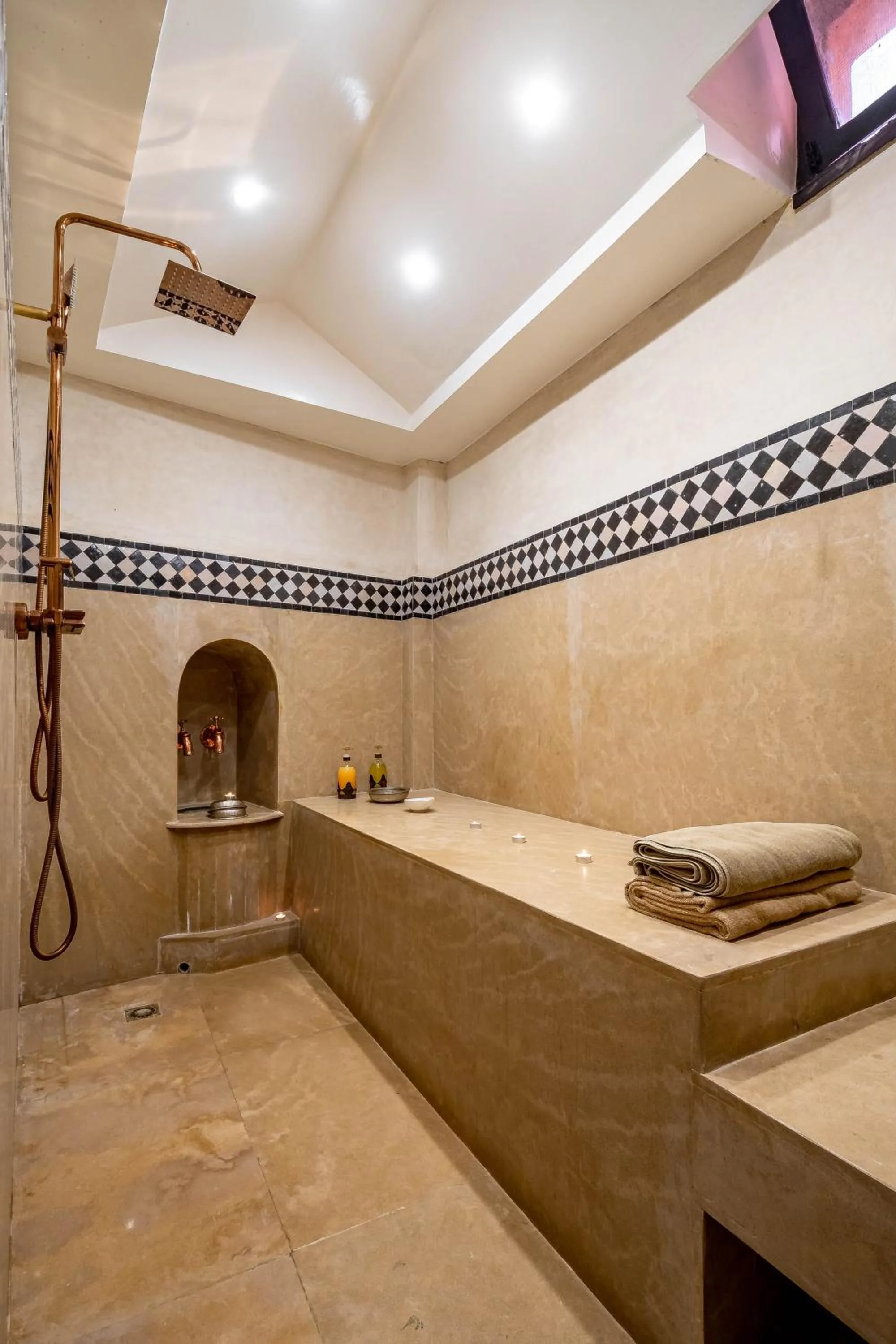 Spa and wellness centre/facilities in RIAD LA GAZELLE DU SUD