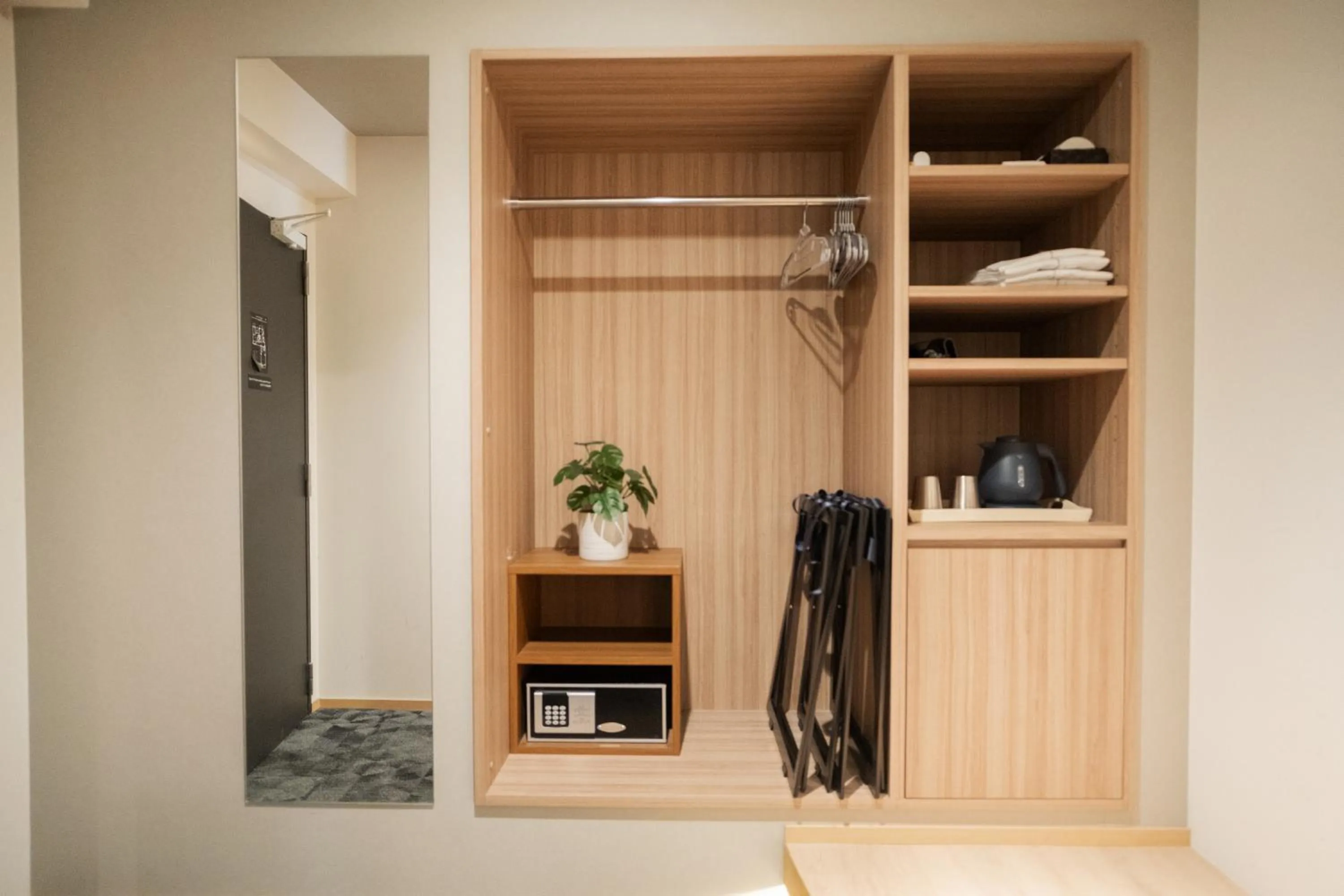 safe in WAYFARER Kyoto Shijo