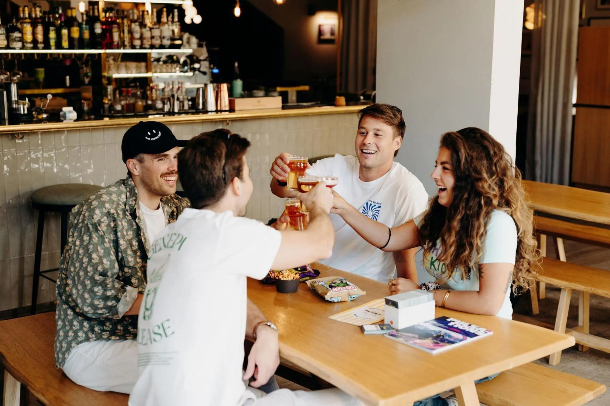 Restaurant/places to eat in Plan B Hotel - Living Chamonix