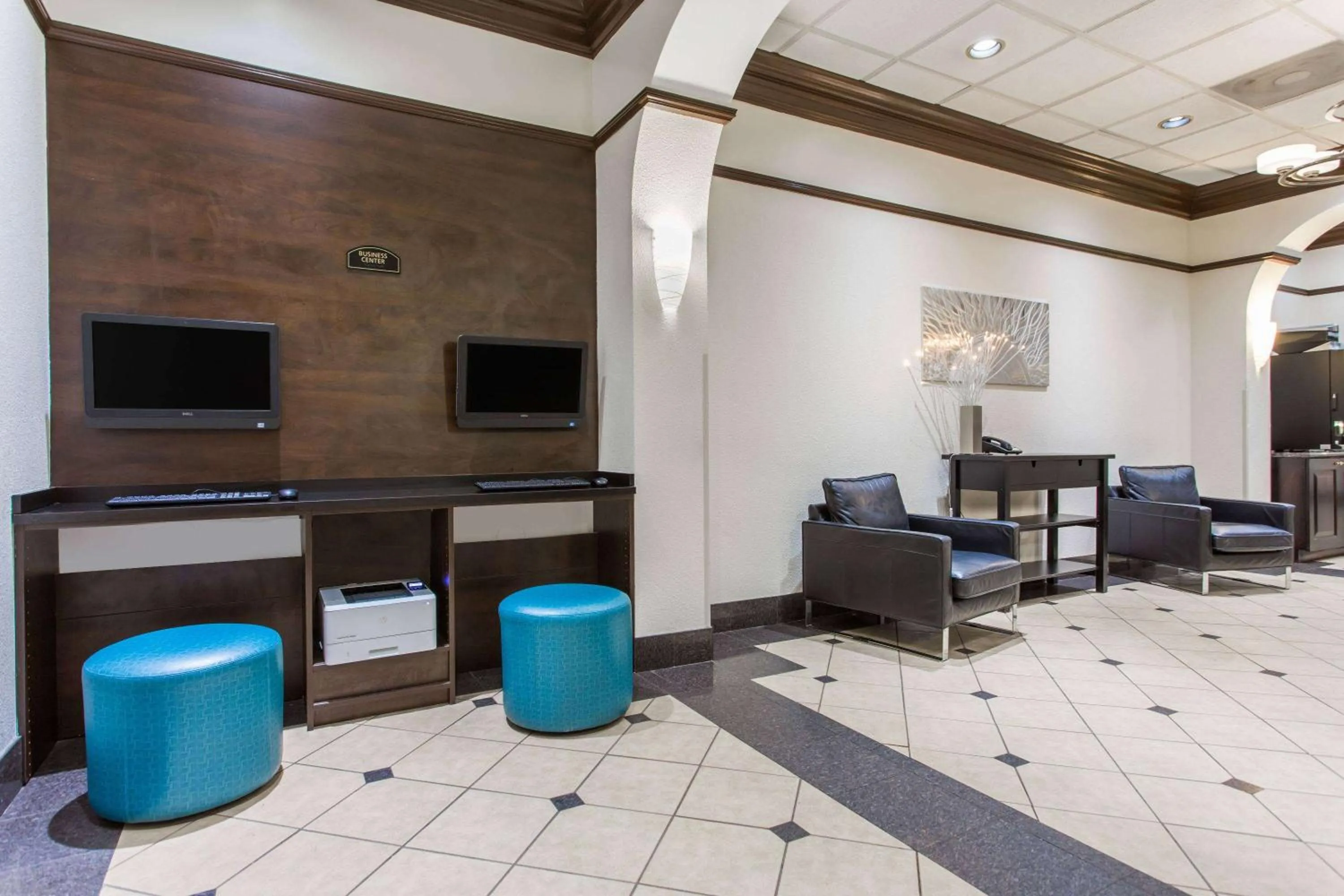 Business facilities in Days Inn by Wyndham Washington DC/Connecticut Avenue