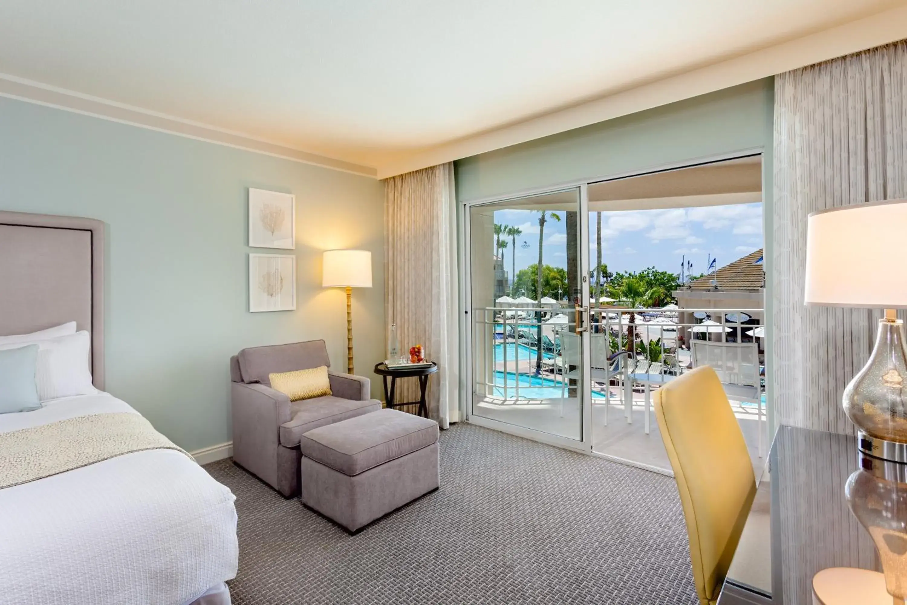 Pool View King Room in Loews Coronado Bay Resort Pool View King Room in Loews Coronado Bay Resort