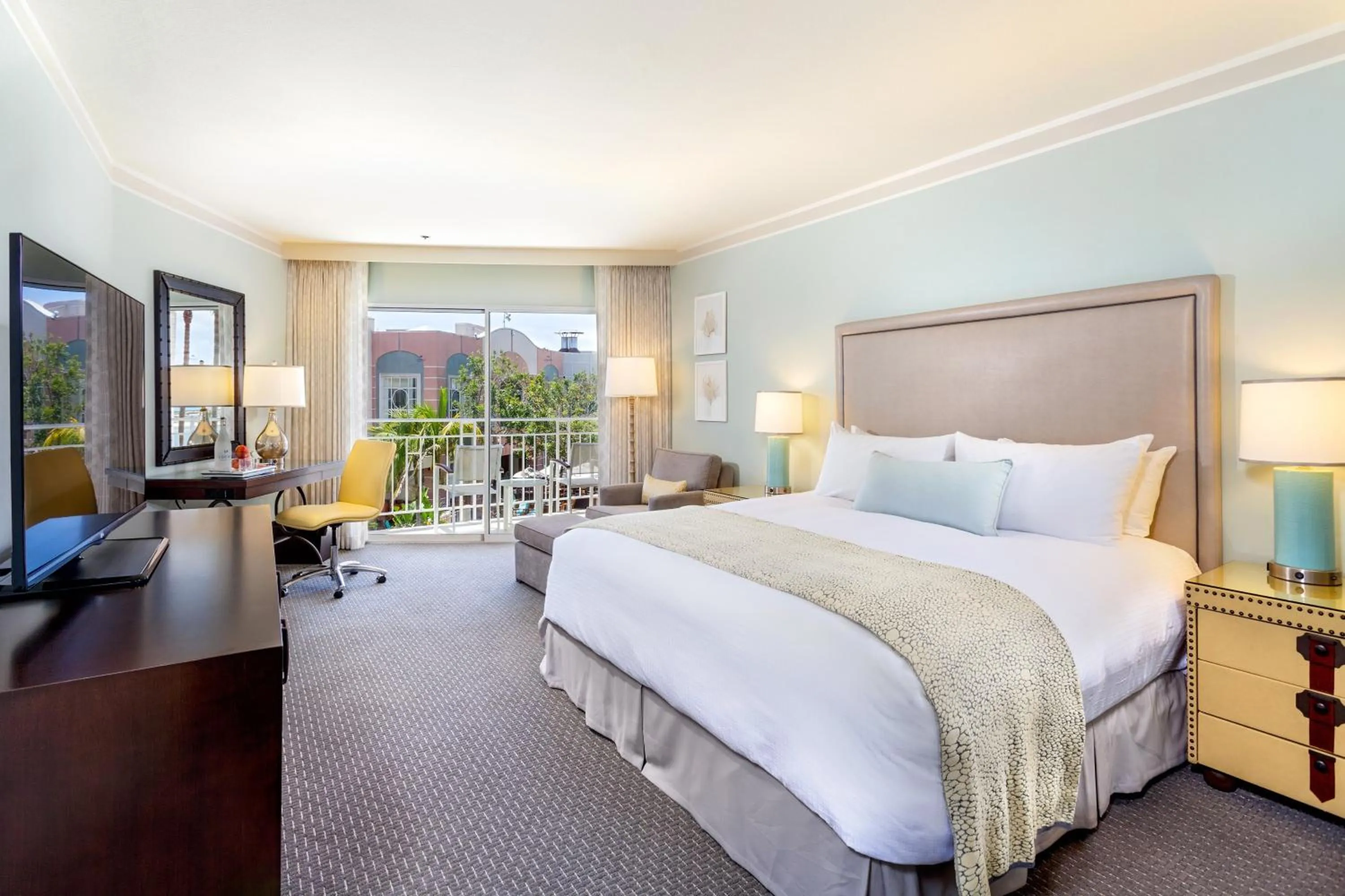 Bedroom, Bed in Loews Coronado Bay Resort