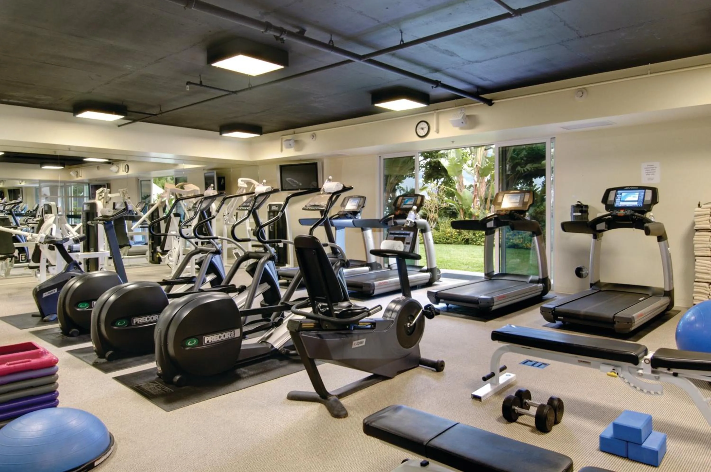 Fitness centre/facilities in Loews Coronado Bay Resort