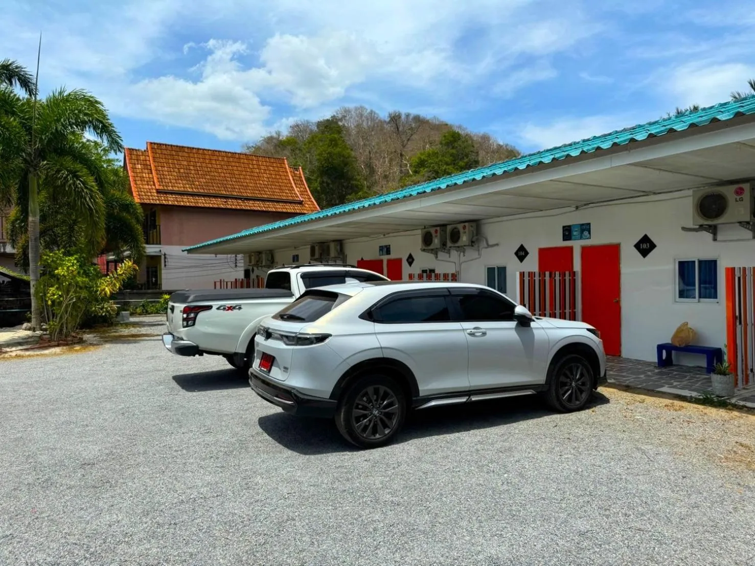 Parking in Ingpha Room For Rent