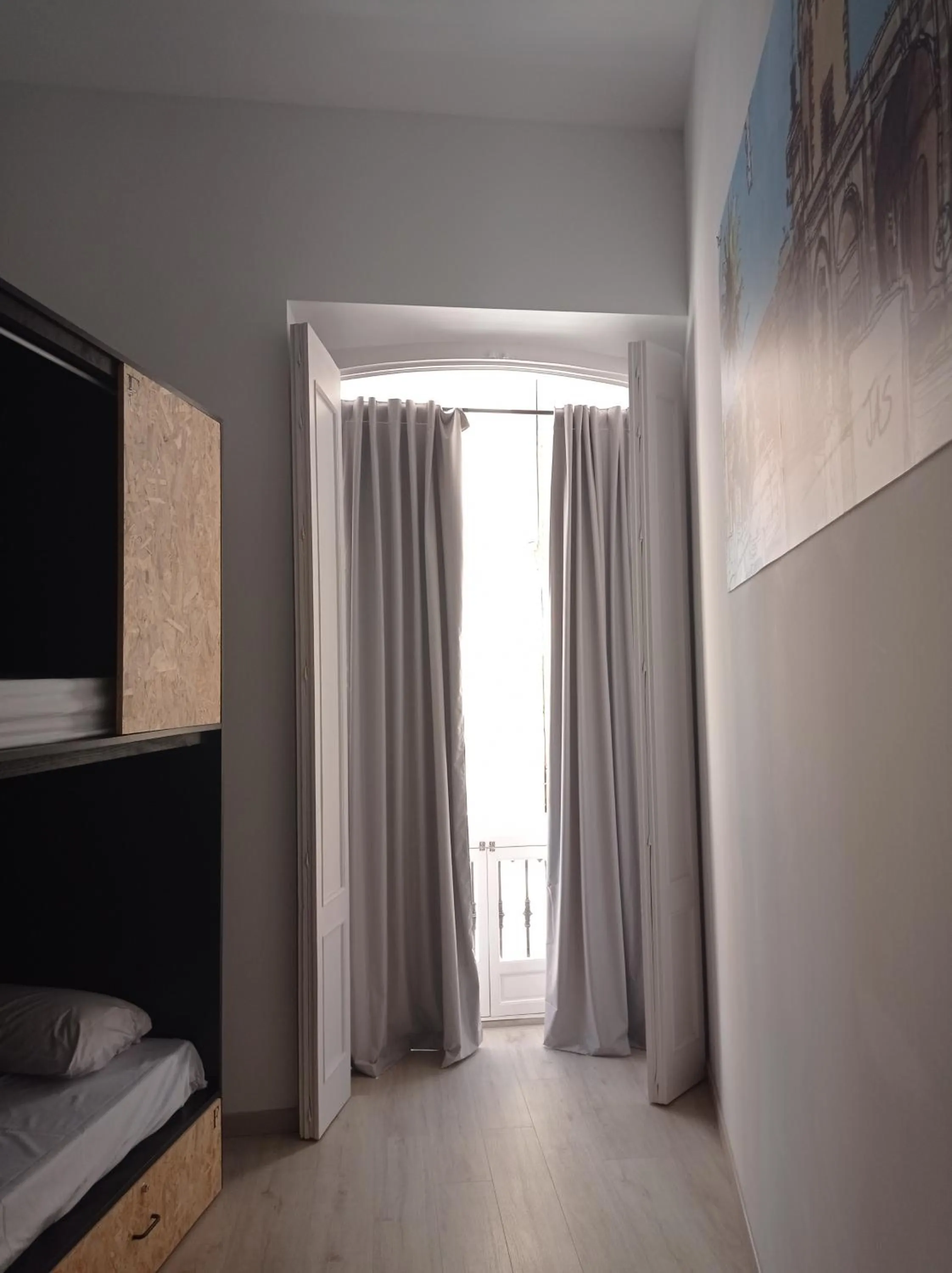 Balcony/Terrace in Planeta Cadiz Hostel