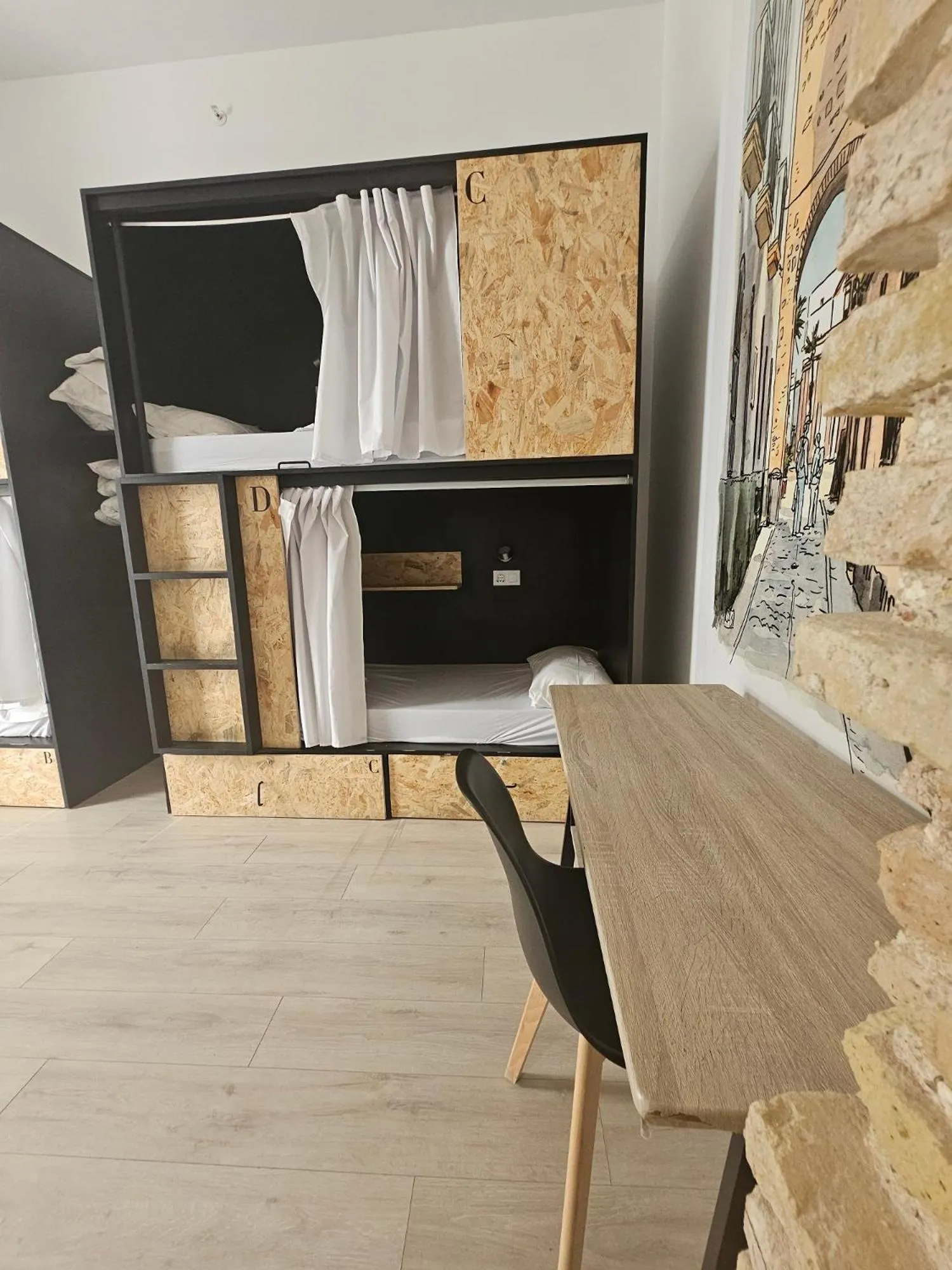 Bed in Planeta Cadiz Hostel