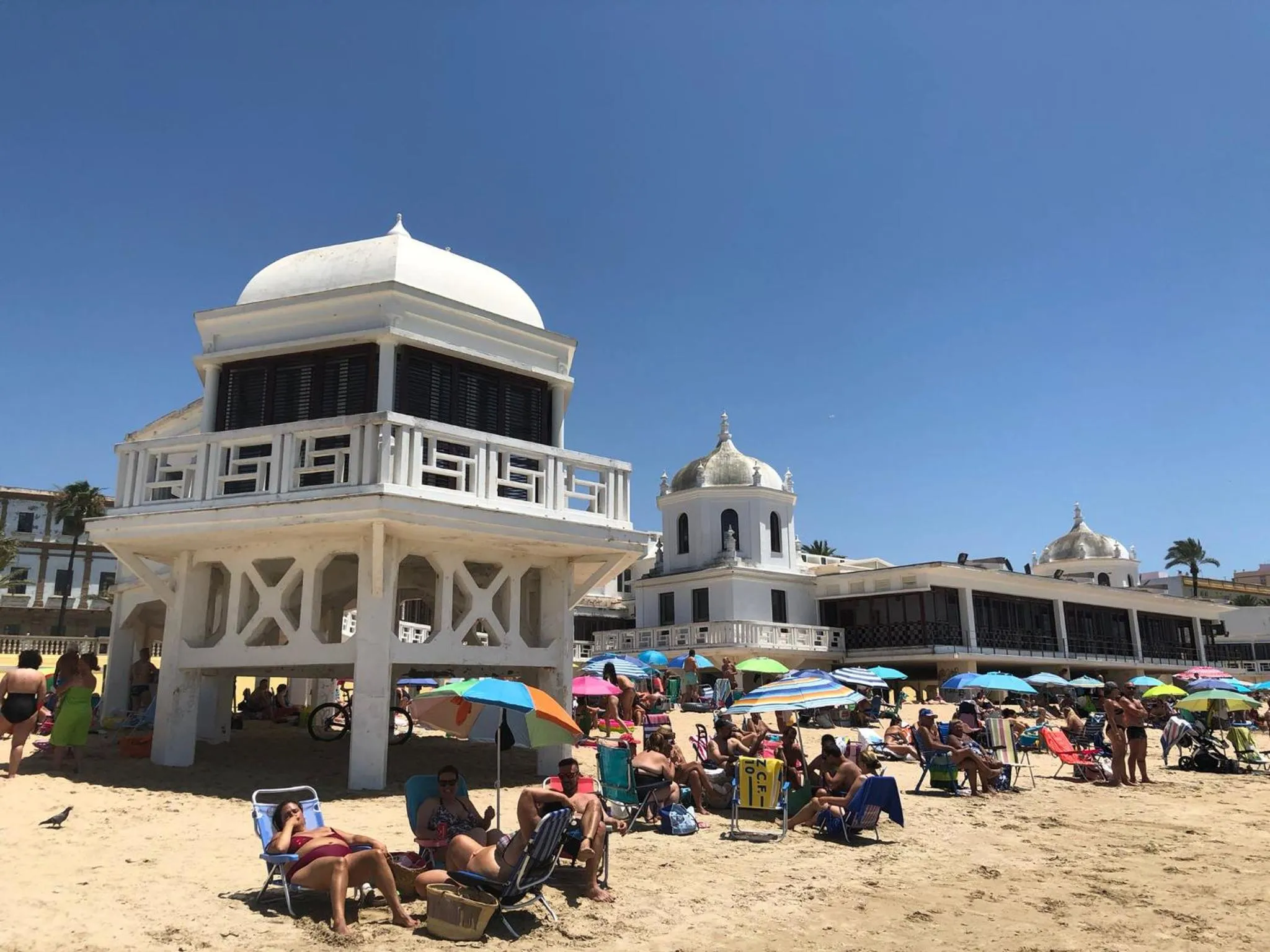 Beach in Planeta Cadiz Hostel