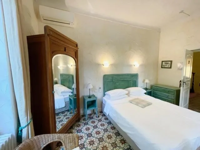Bed in Hotel Villa Provencale