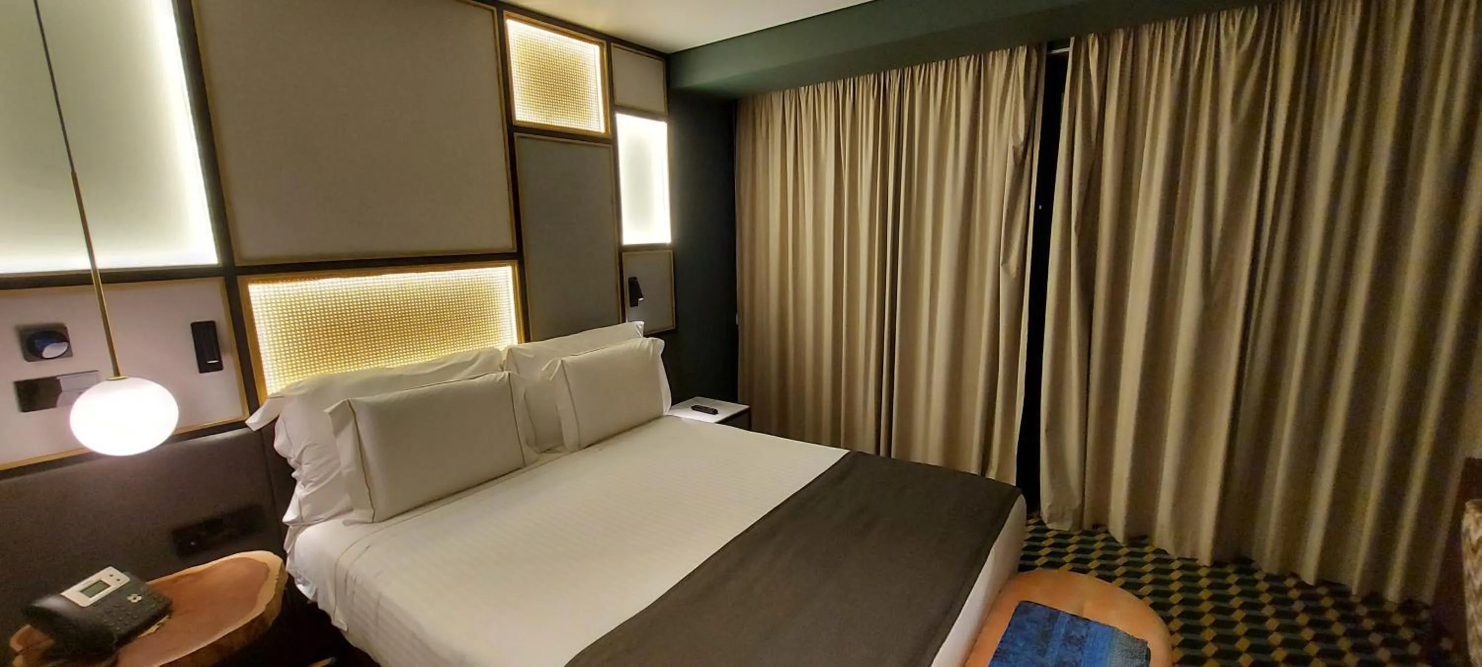 Bedroom, Bed in The Convo Porto Hotel & Apartment