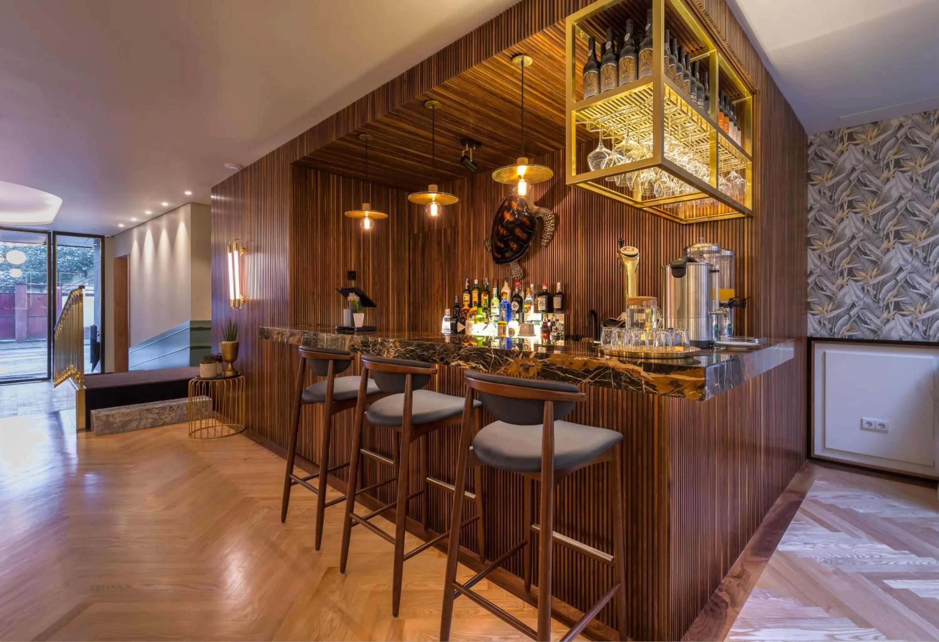 Food and drinks in The Convo Porto Hotel & Apartment