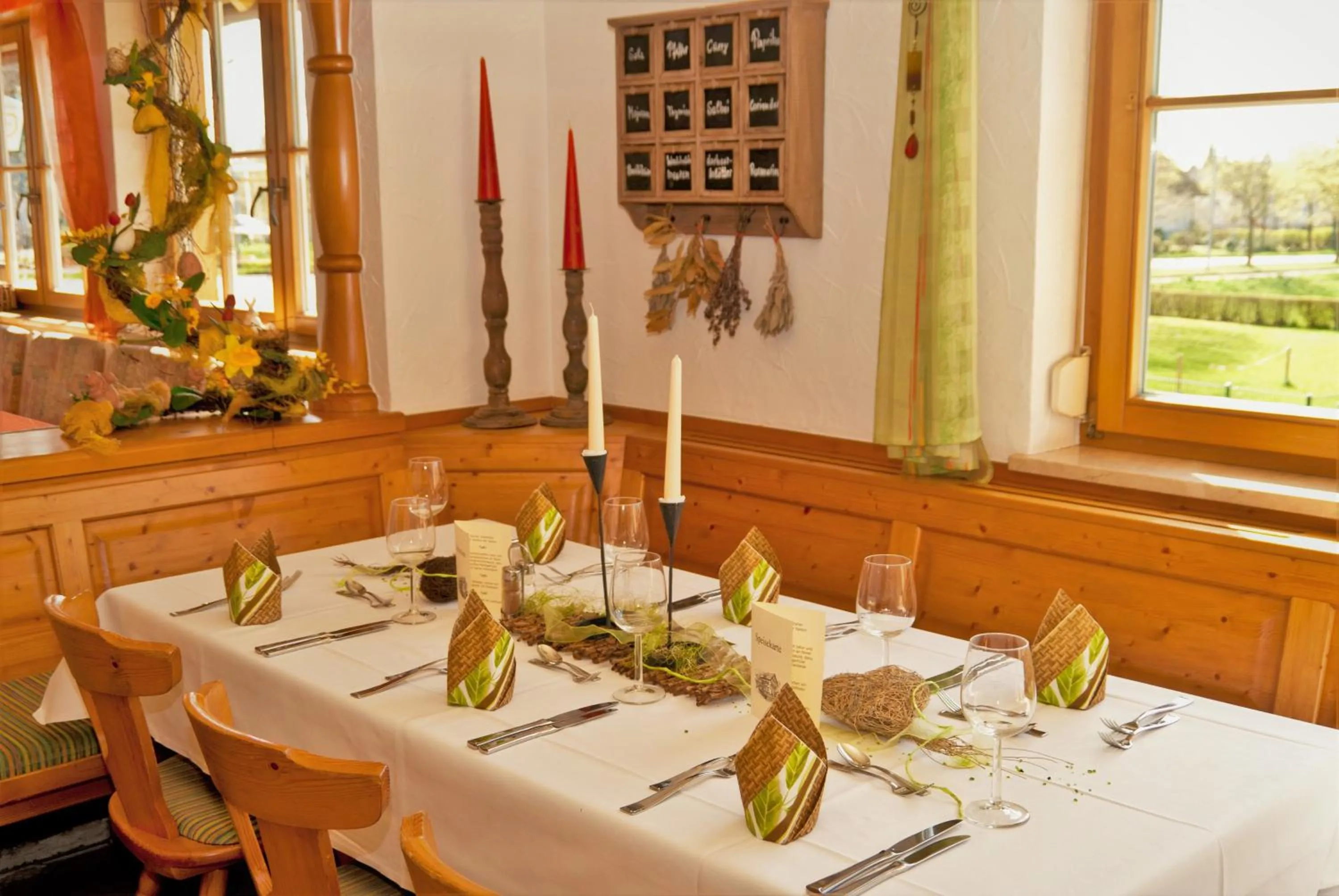 Restaurant/places to eat in Traditions-Gasthaus Bayrischer Hof