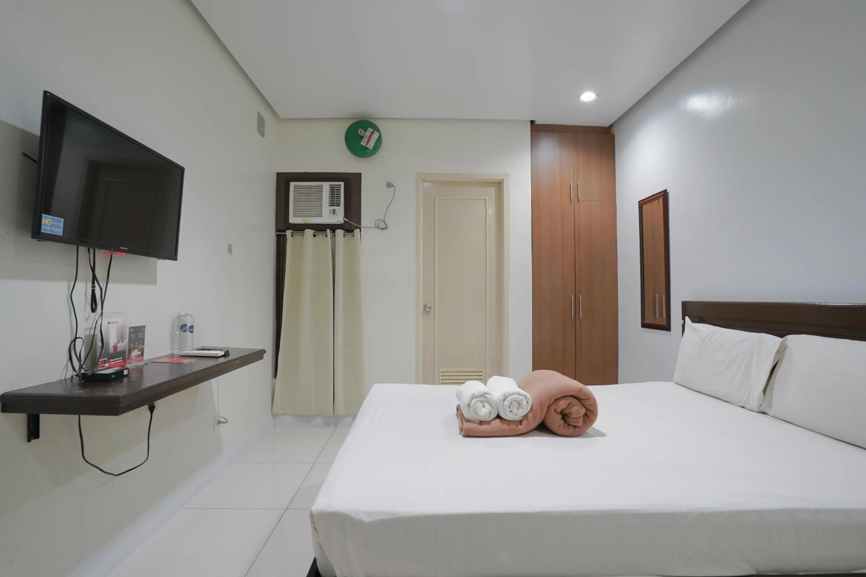 Bed in Arzo Hotel Grand Lodge