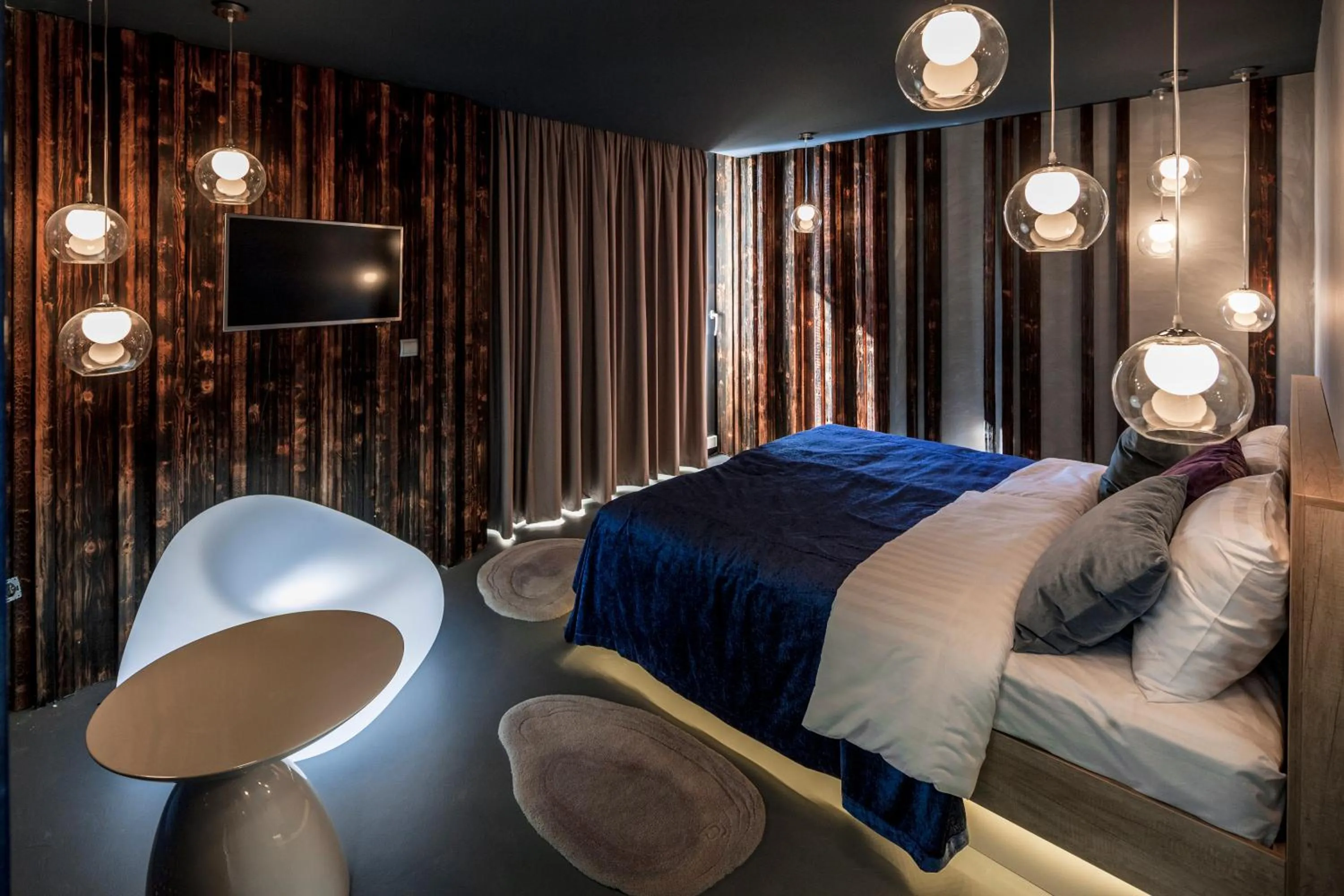 Photo of the whole room in Butik Design Rooms