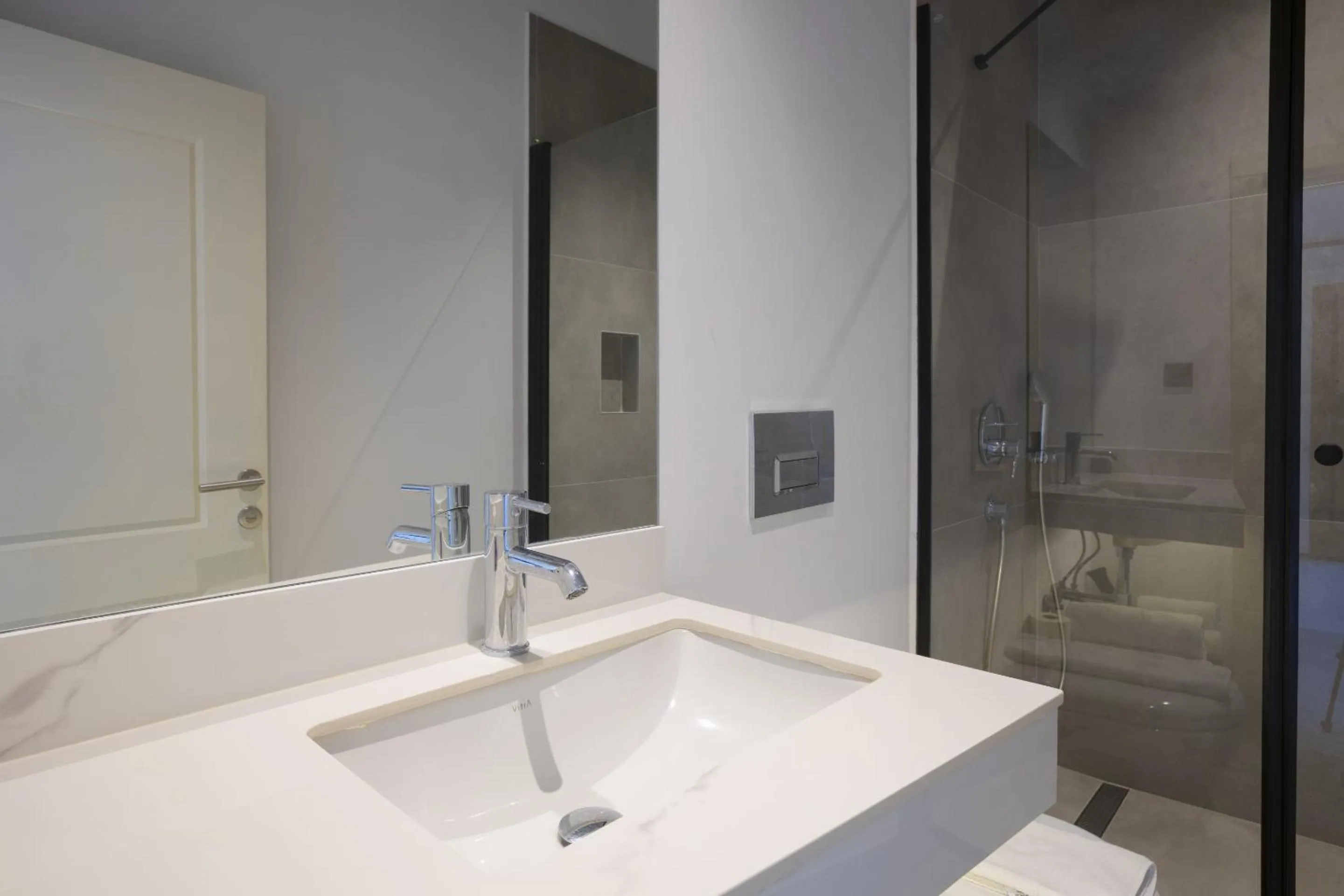 Bathroom in AEGEAN Apartments - Marina & Chios Island View