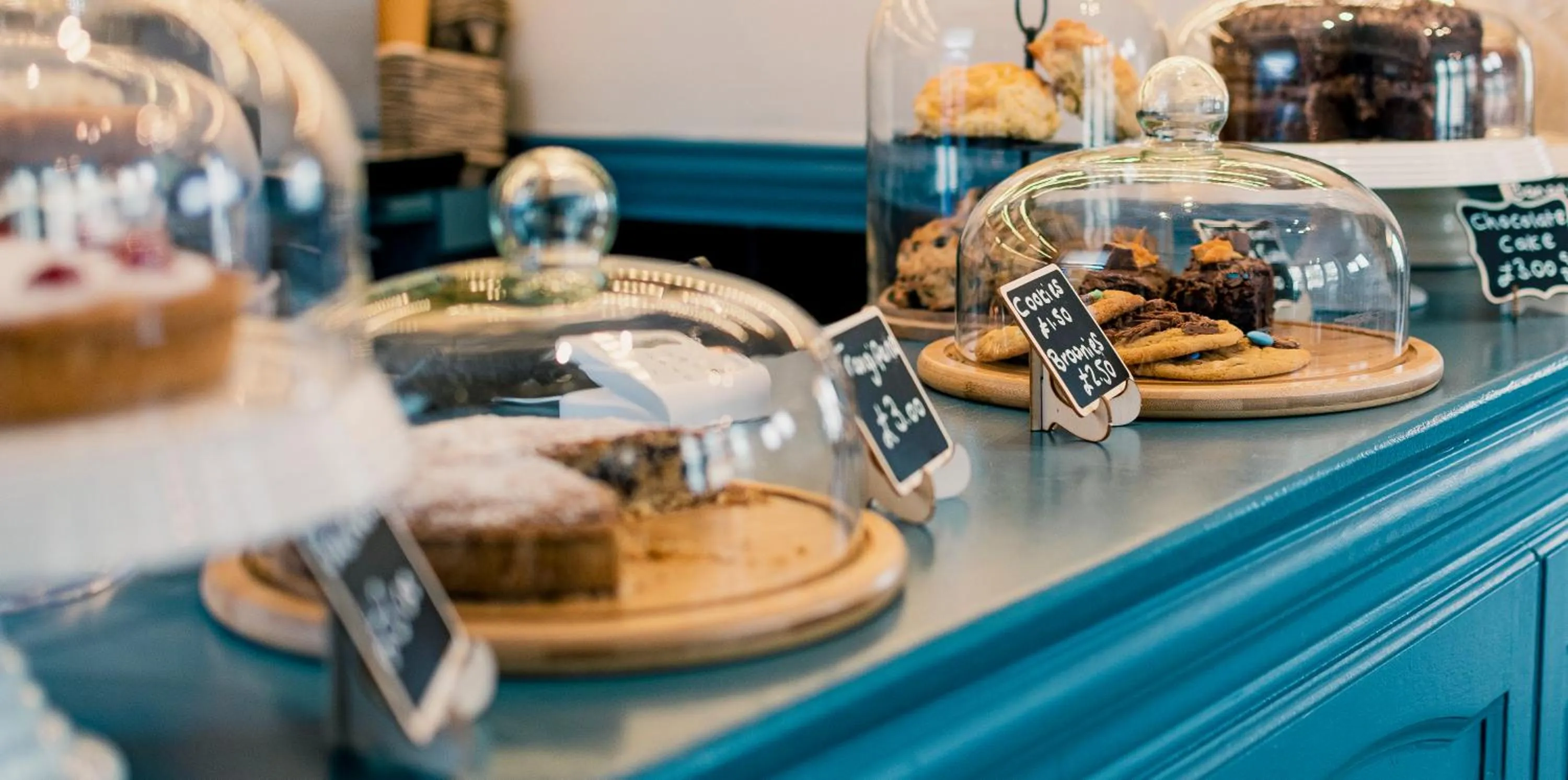 Restaurant/places to eat in Rowntree Lodge