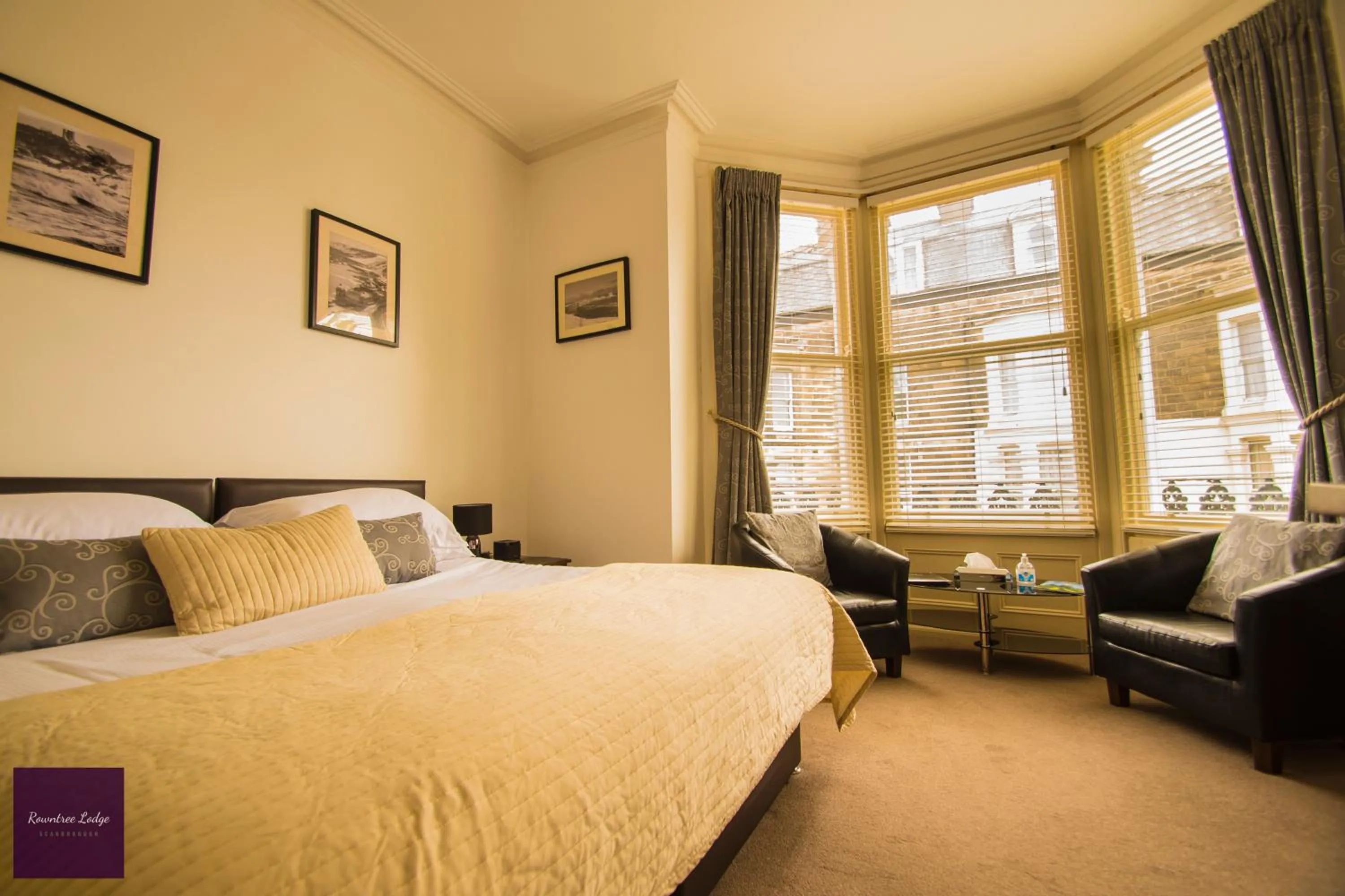 Photo of the whole room, Bed in Rowntree Lodge