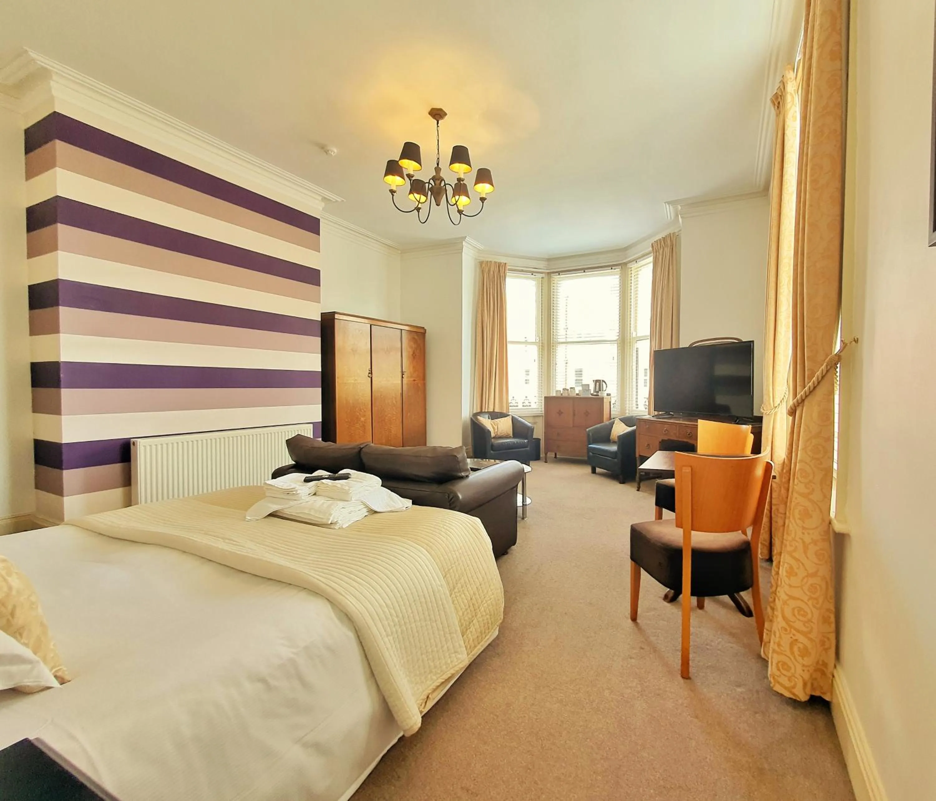 Photo of the whole room, Bed in Rowntree Lodge