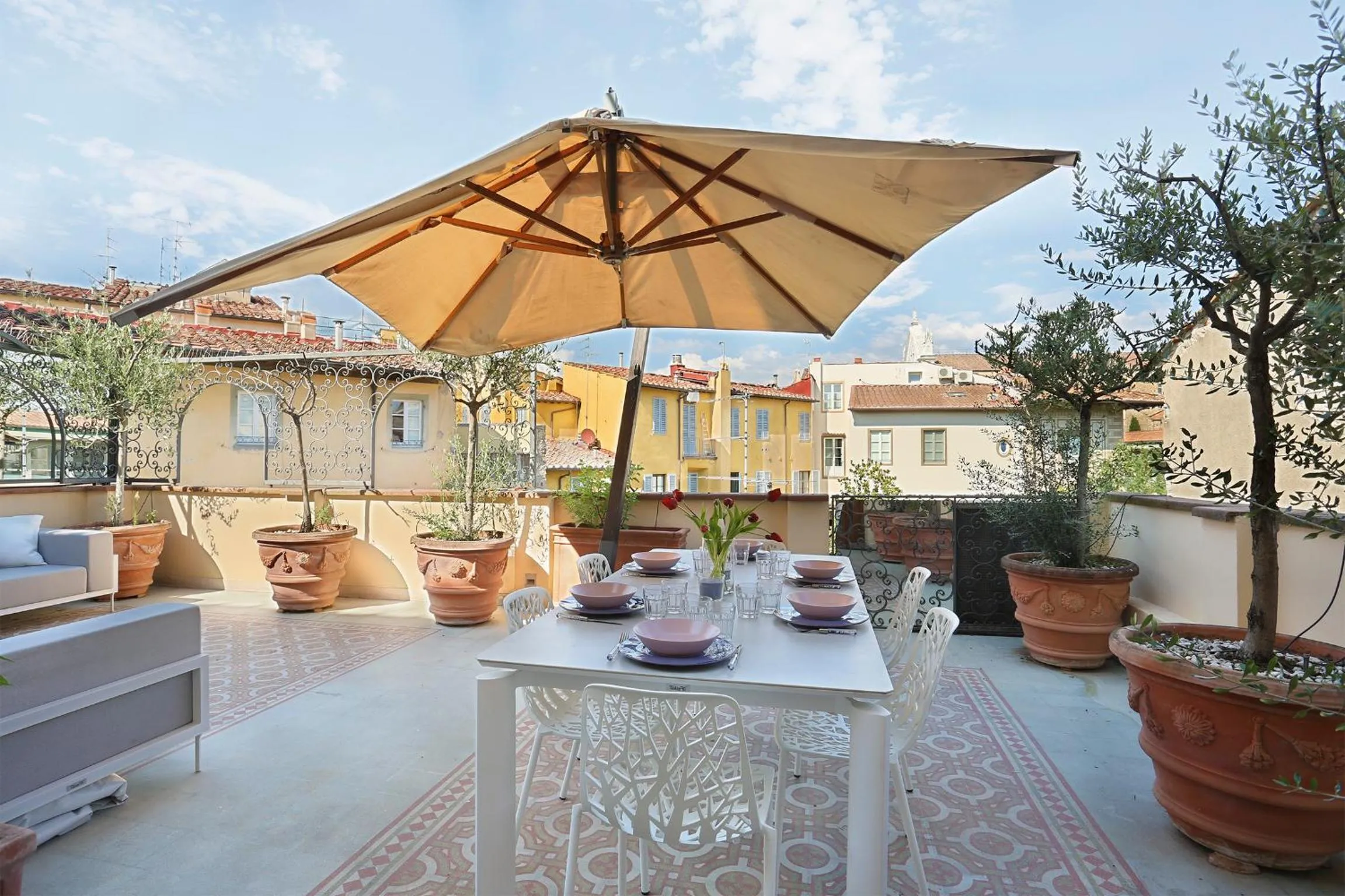 Balcony/Terrace in LUXURY suite with amazing Terrace in Florence-hosted by Sweetstay