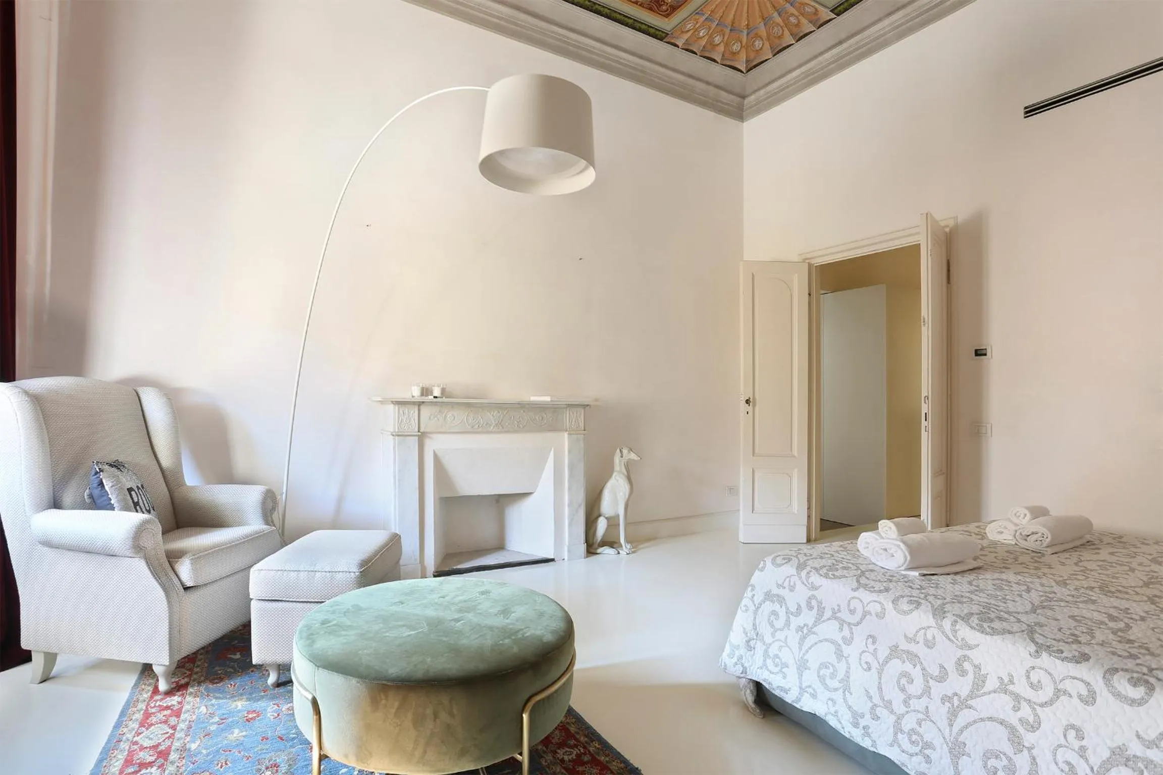 Bedroom in LUXURY suite with amazing Terrace in Florence-hosted by Sweetstay
