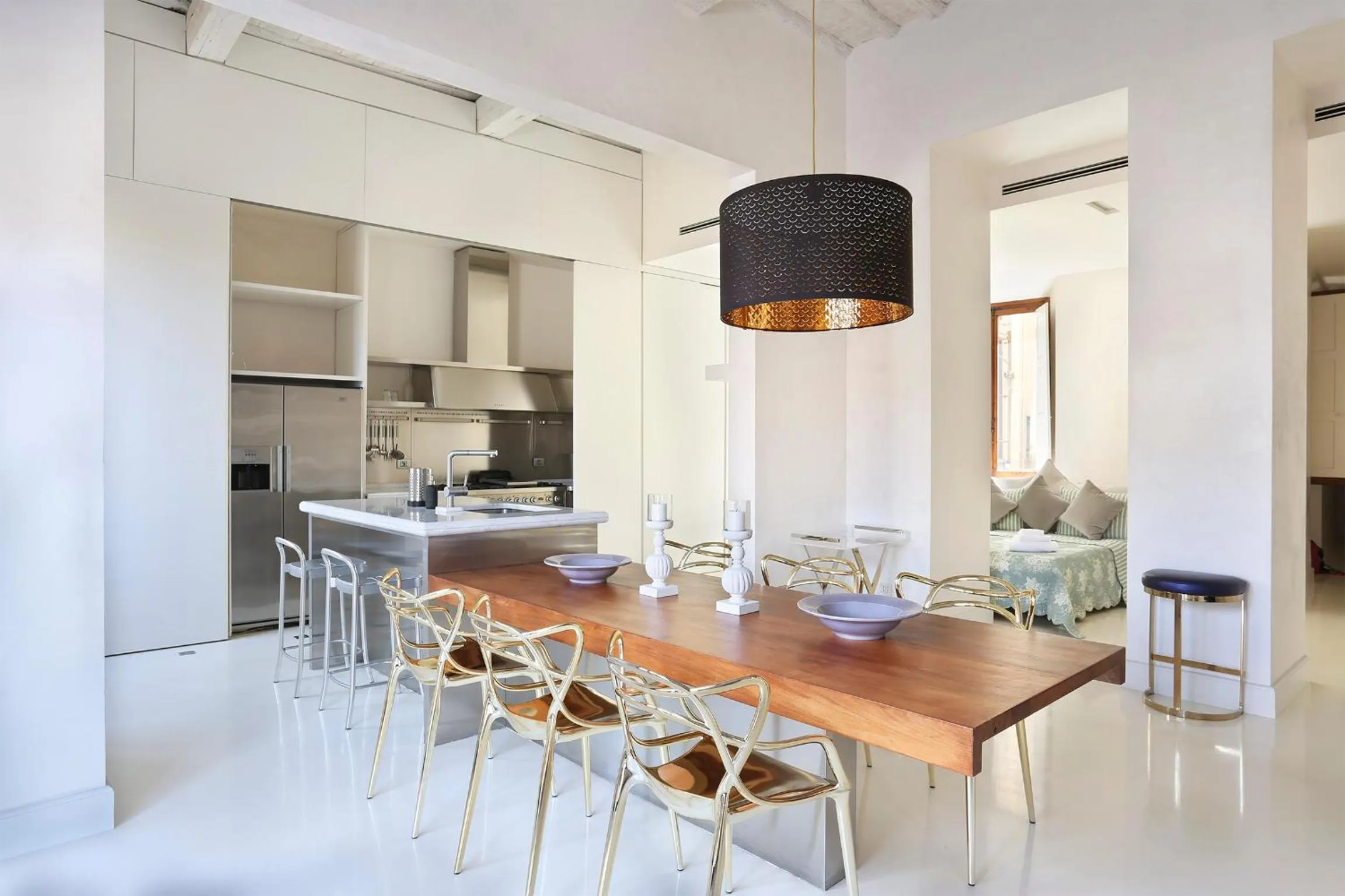 Dining area in LUXURY suite with amazing Terrace in Florence-hosted by Sweetstay