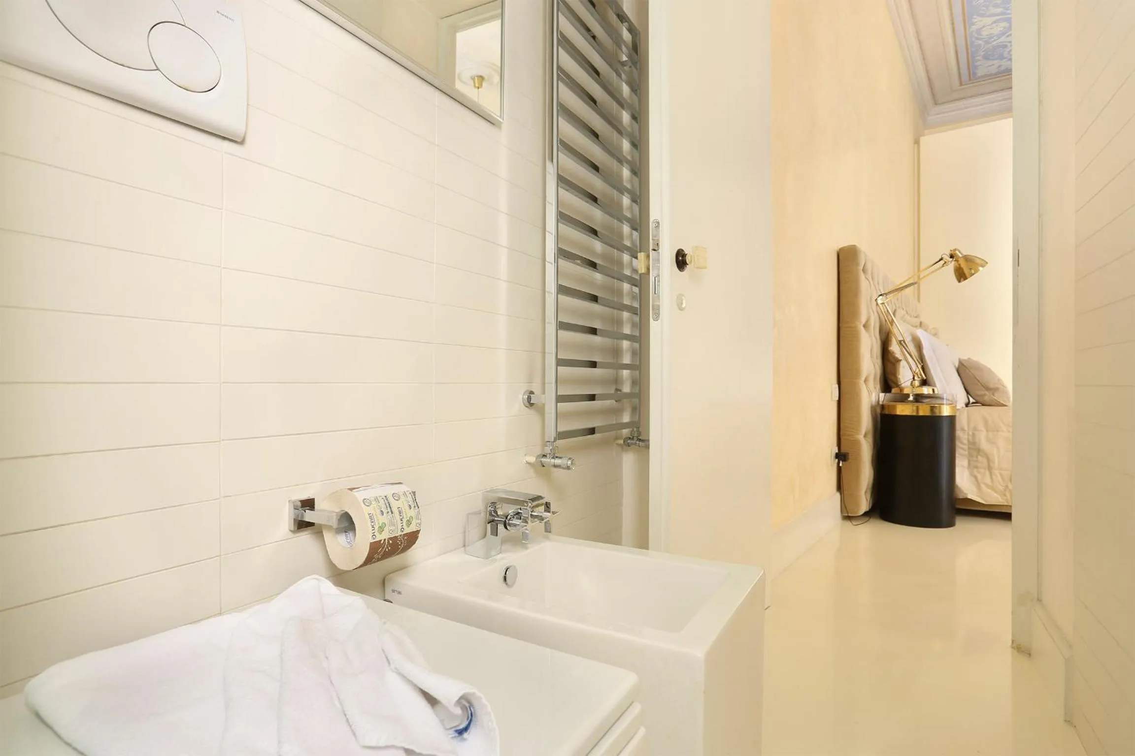 Bathroom in LUXURY suite with amazing Terrace in Florence-hosted by Sweetstay