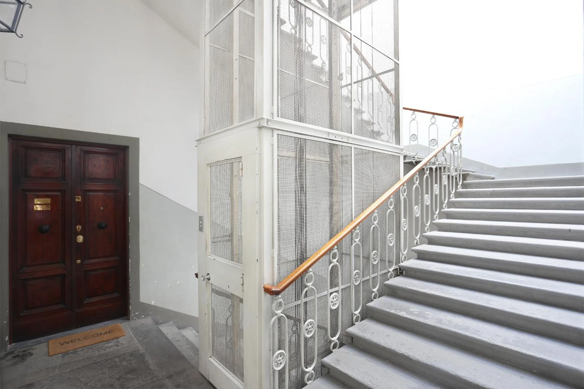 Facade/entrance in LUXURY suite with amazing Terrace in Florence-hosted by Sweetstay