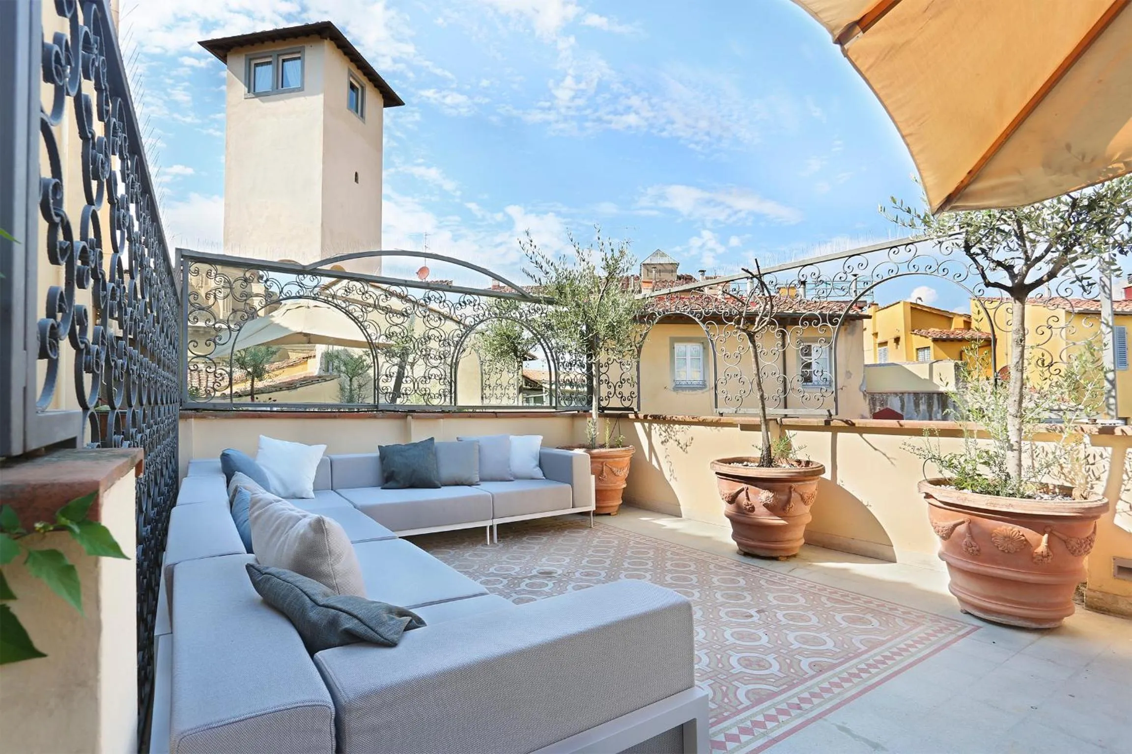Balcony/Terrace in LUXURY suite with amazing Terrace in Florence-hosted by Sweetstay