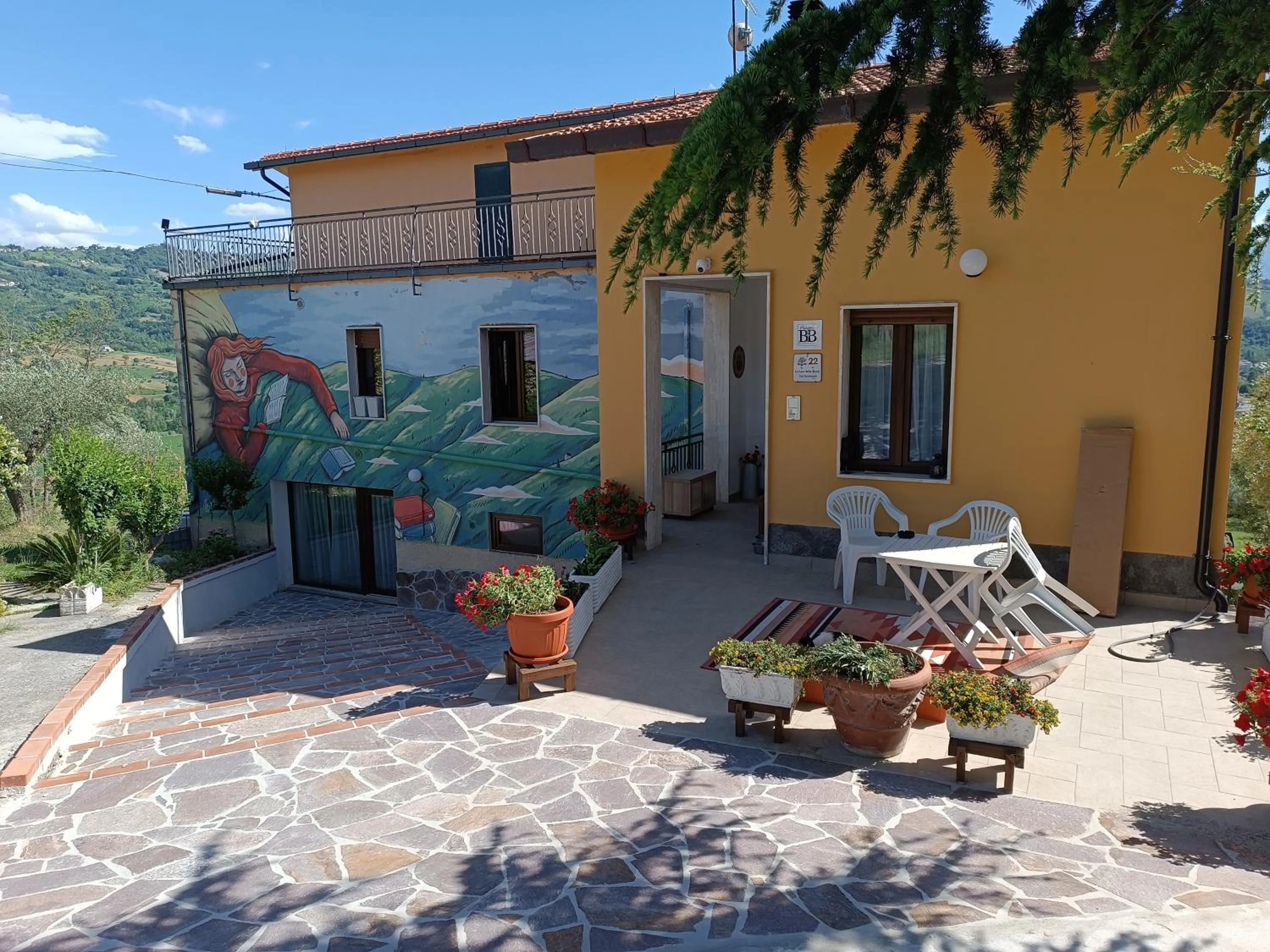 Property building in La Casa delle Storie