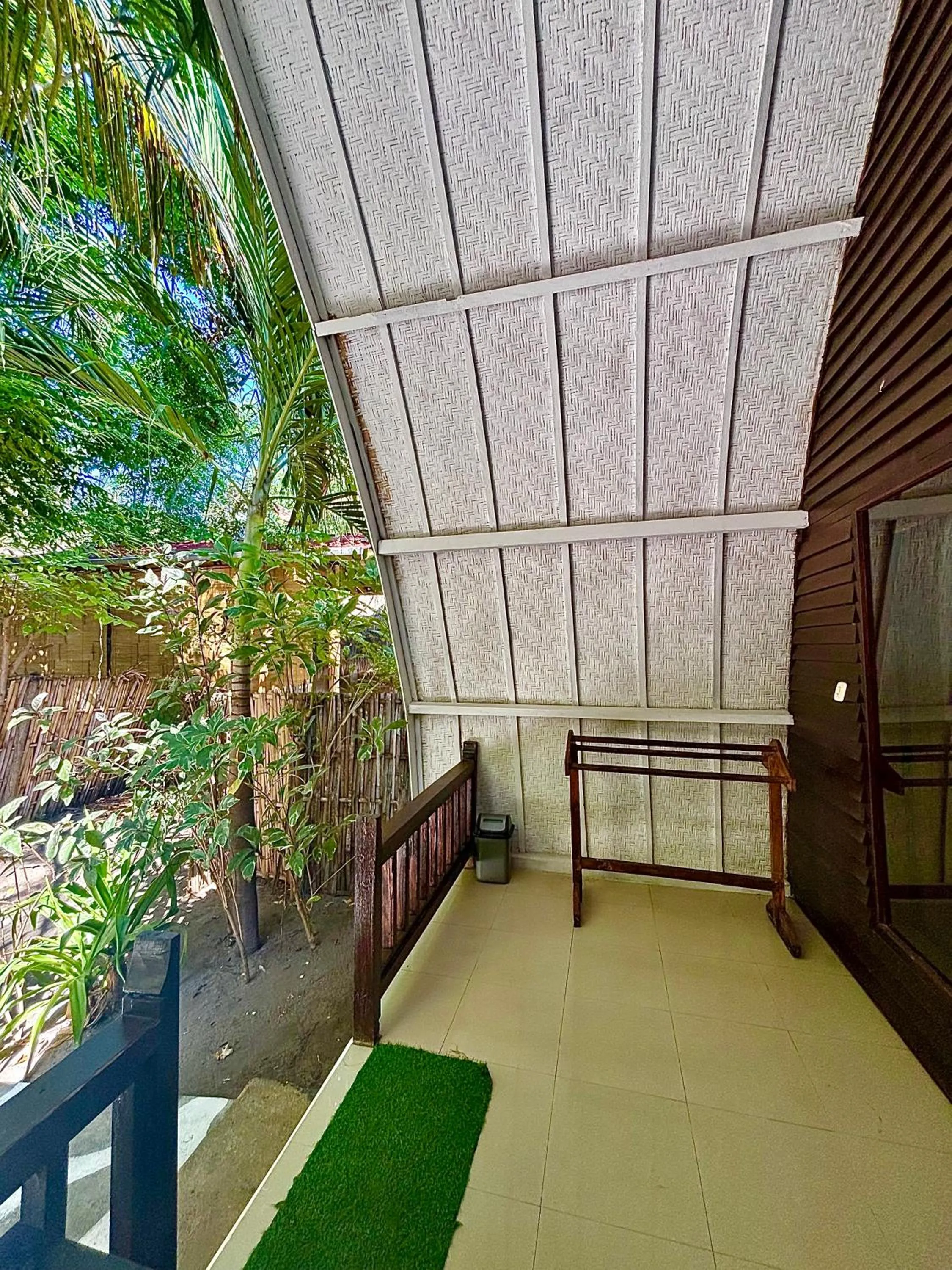 Balcony/Terrace in Alibaba Bungalows