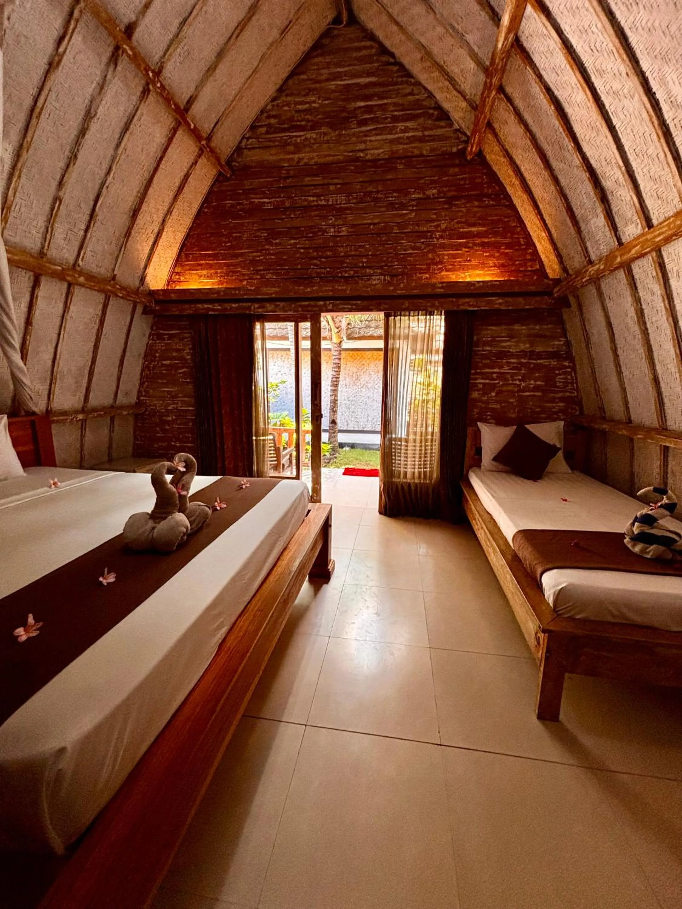 Bedroom, Bed in Alibaba Bungalows