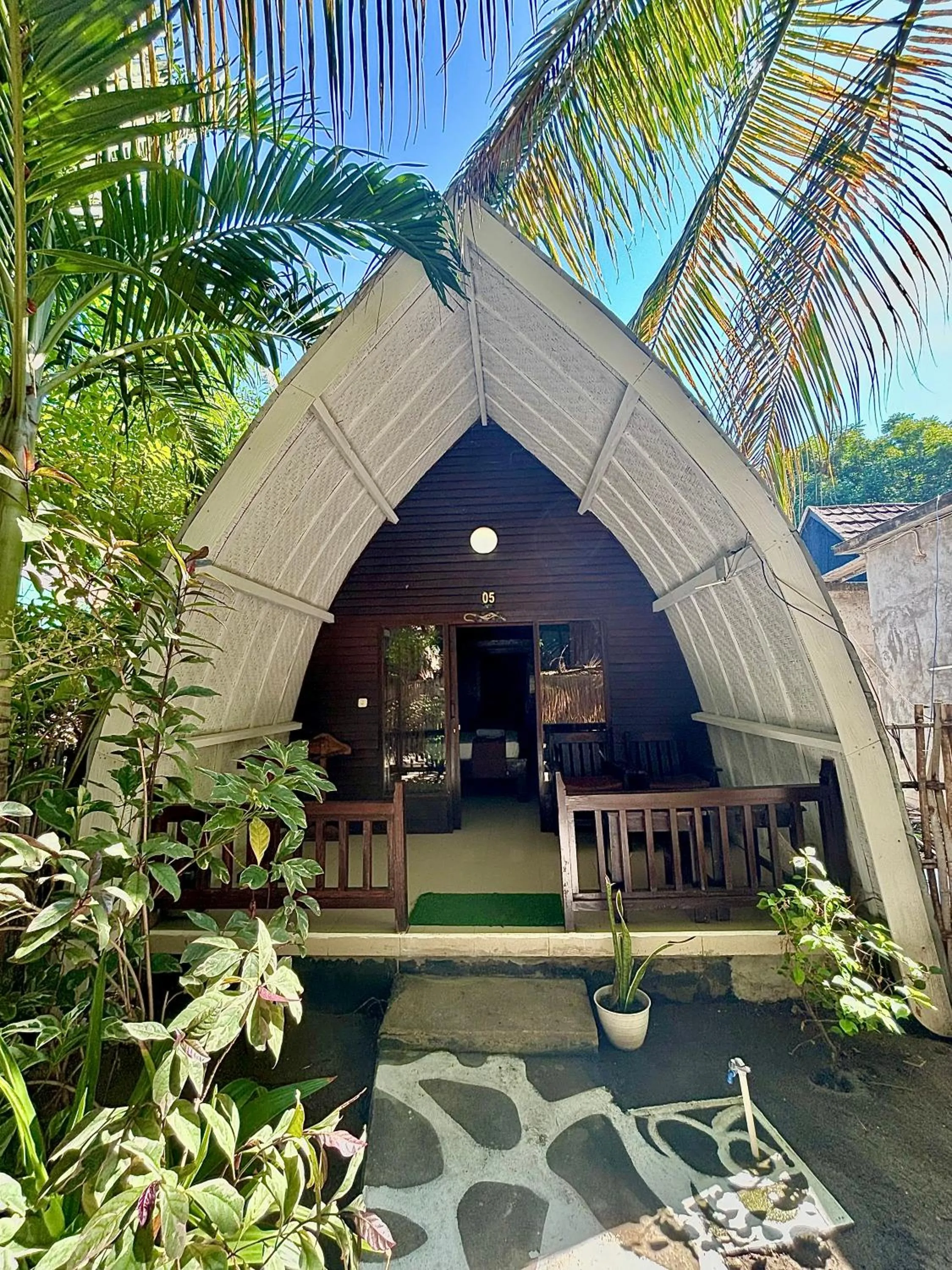 Property building in Alibaba Bungalows