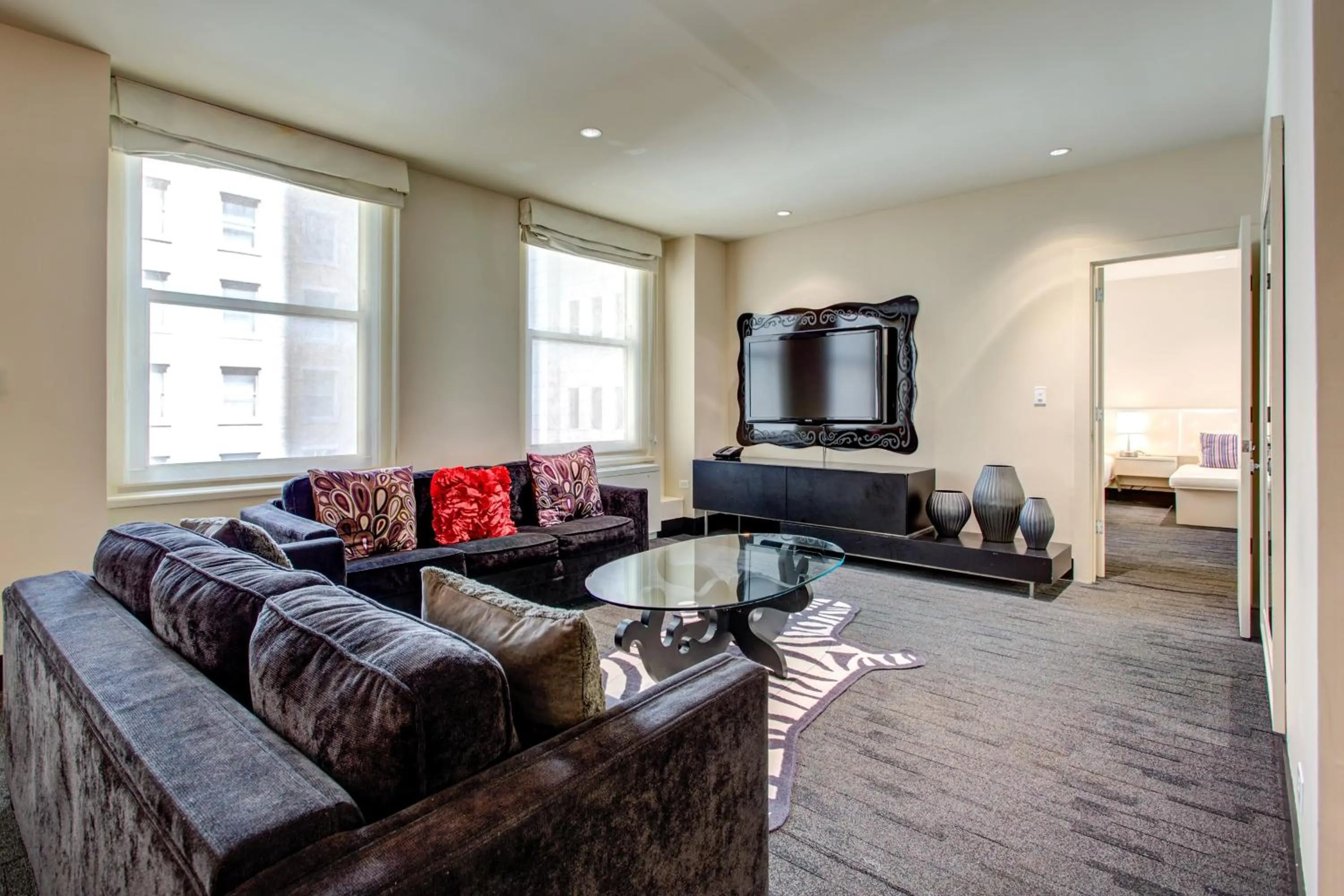 Photo of the whole room in THE MIDLAND HOTEL, Chicago, a Tribute Portfolio Hotel