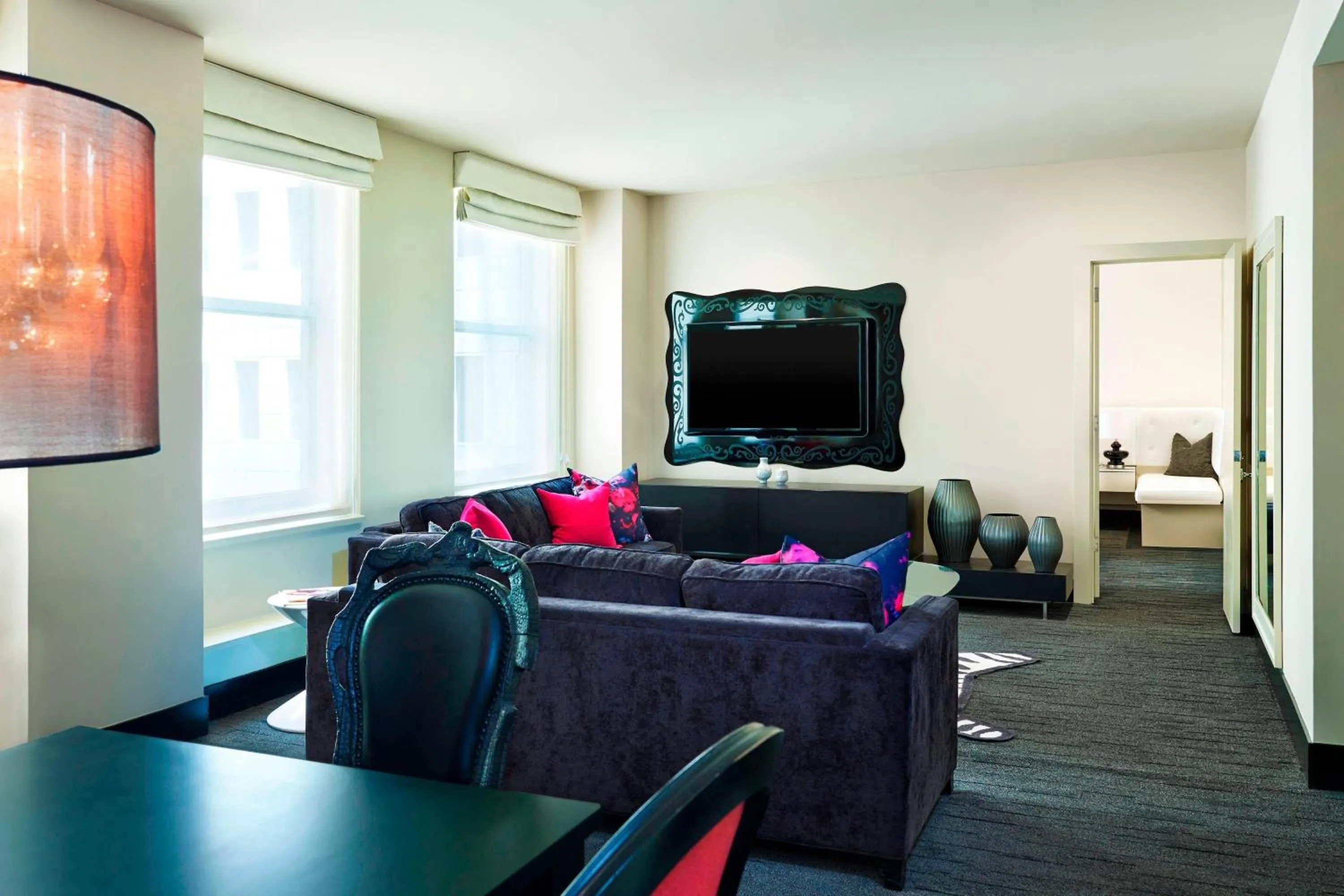 Living room in THE MIDLAND HOTEL, Chicago, a Tribute Portfolio Hotel