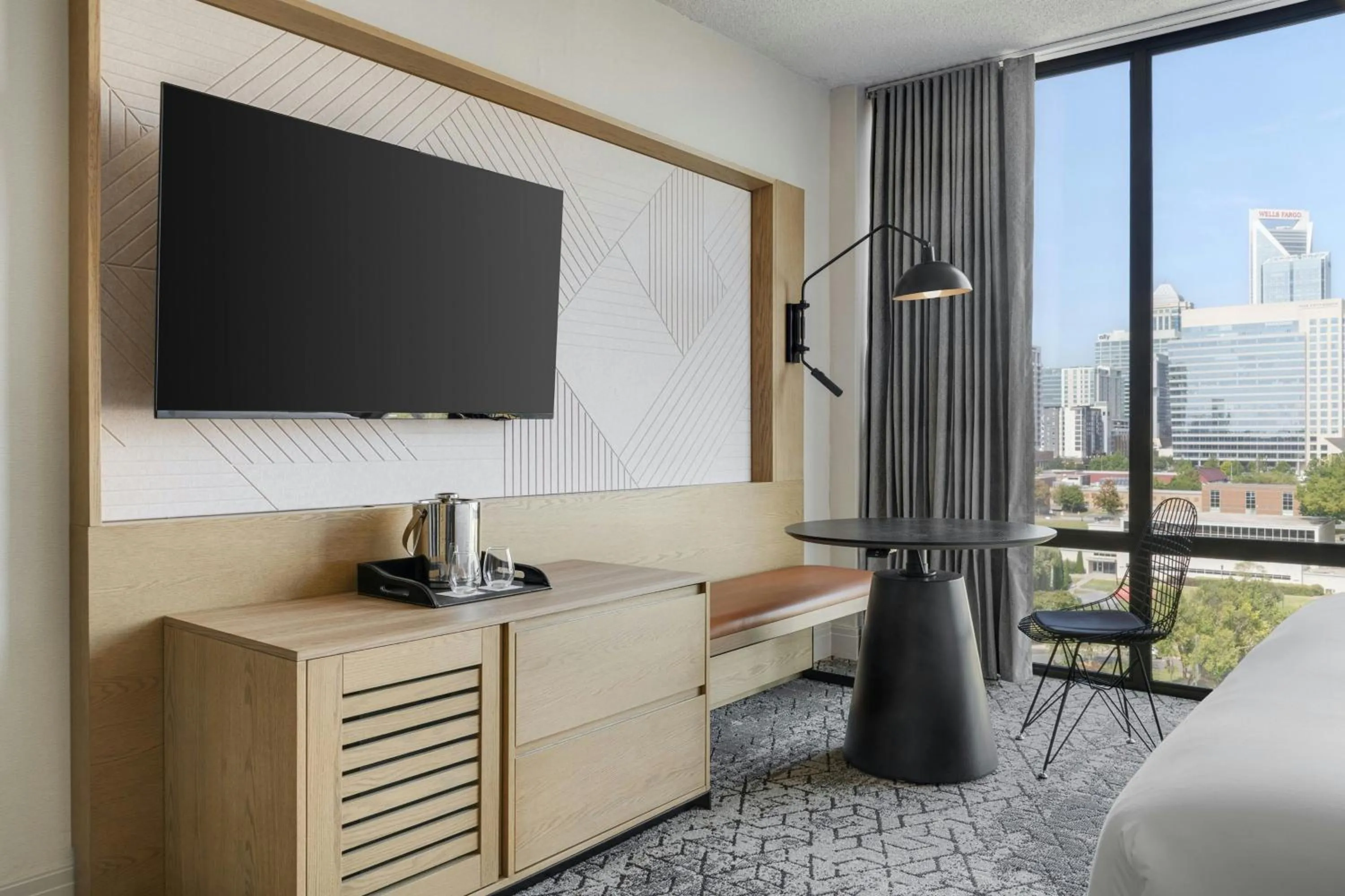 Photo of the whole room in Sheraton Charlotte Hotel