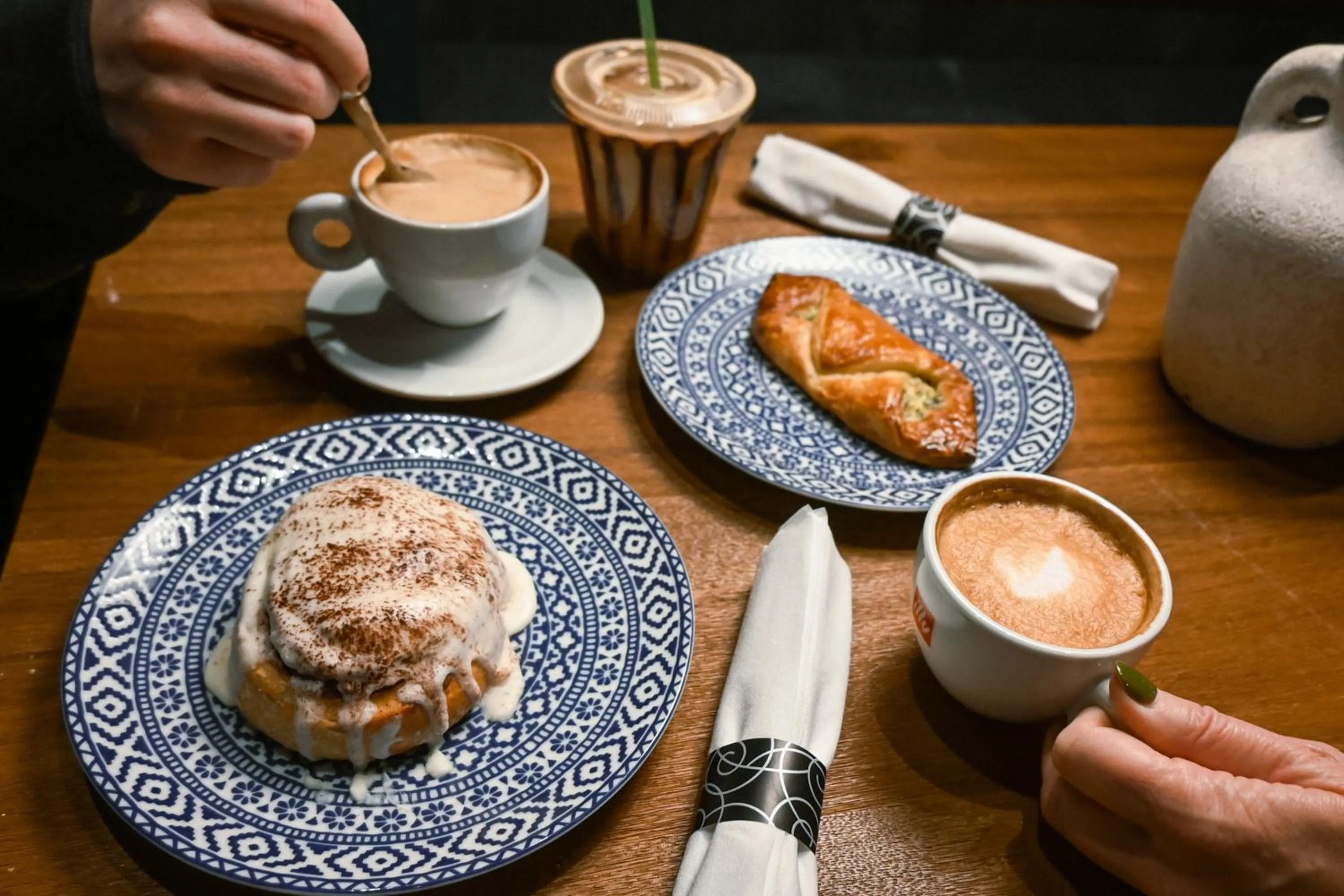 Coffee/tea facilities in Sheraton Charlotte Hotel