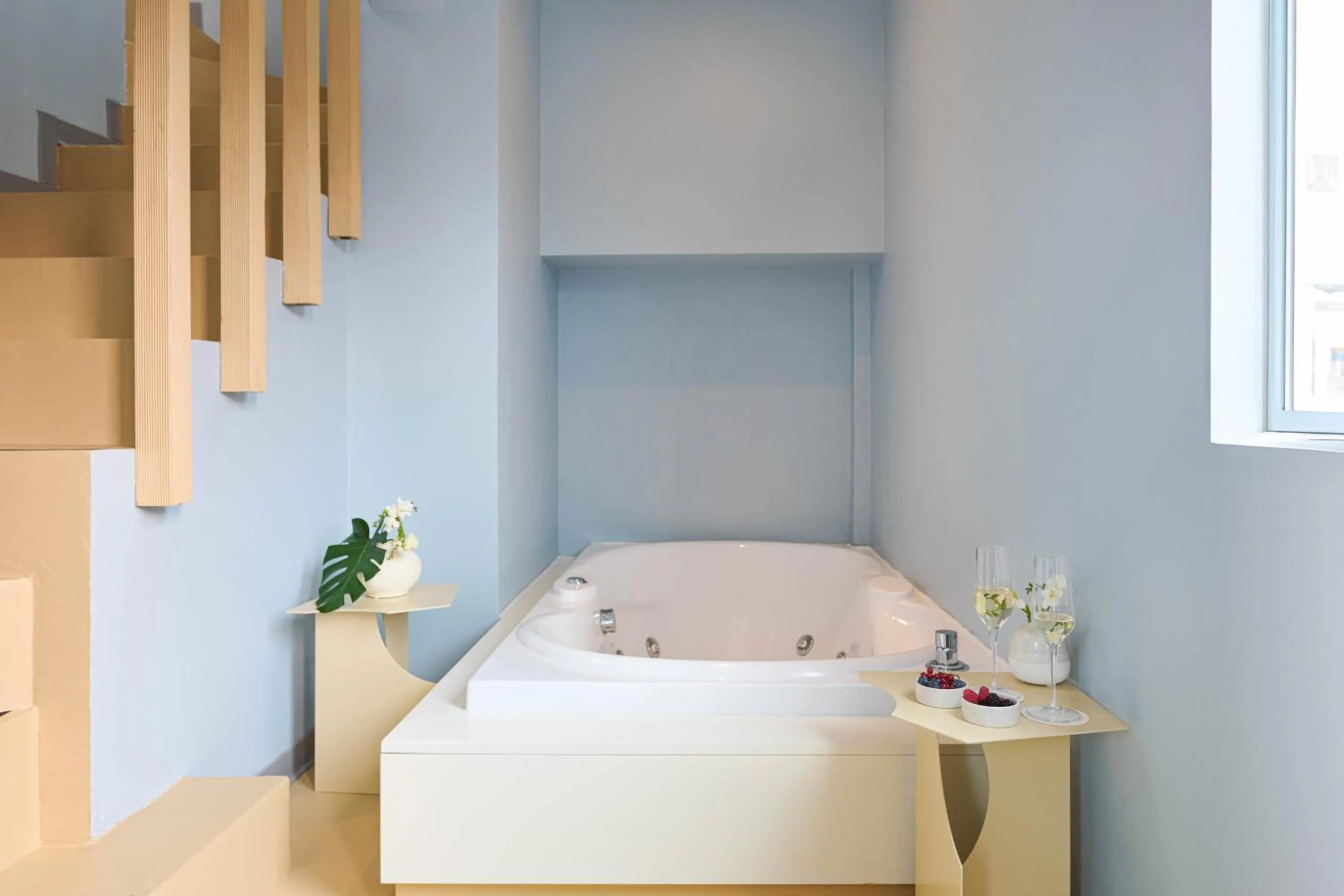 Hot Tub, Bed in Moderno Hotel Roma - Adults Only