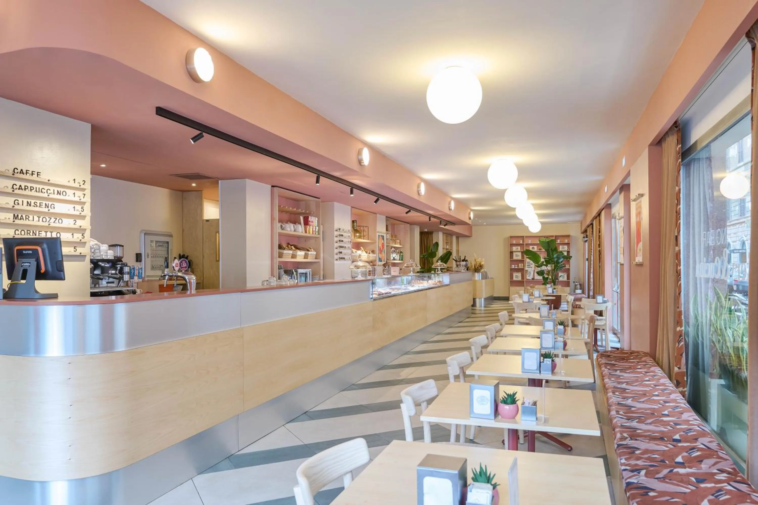 Restaurant/places to eat in Moderno Hotel Roma - Adults Only