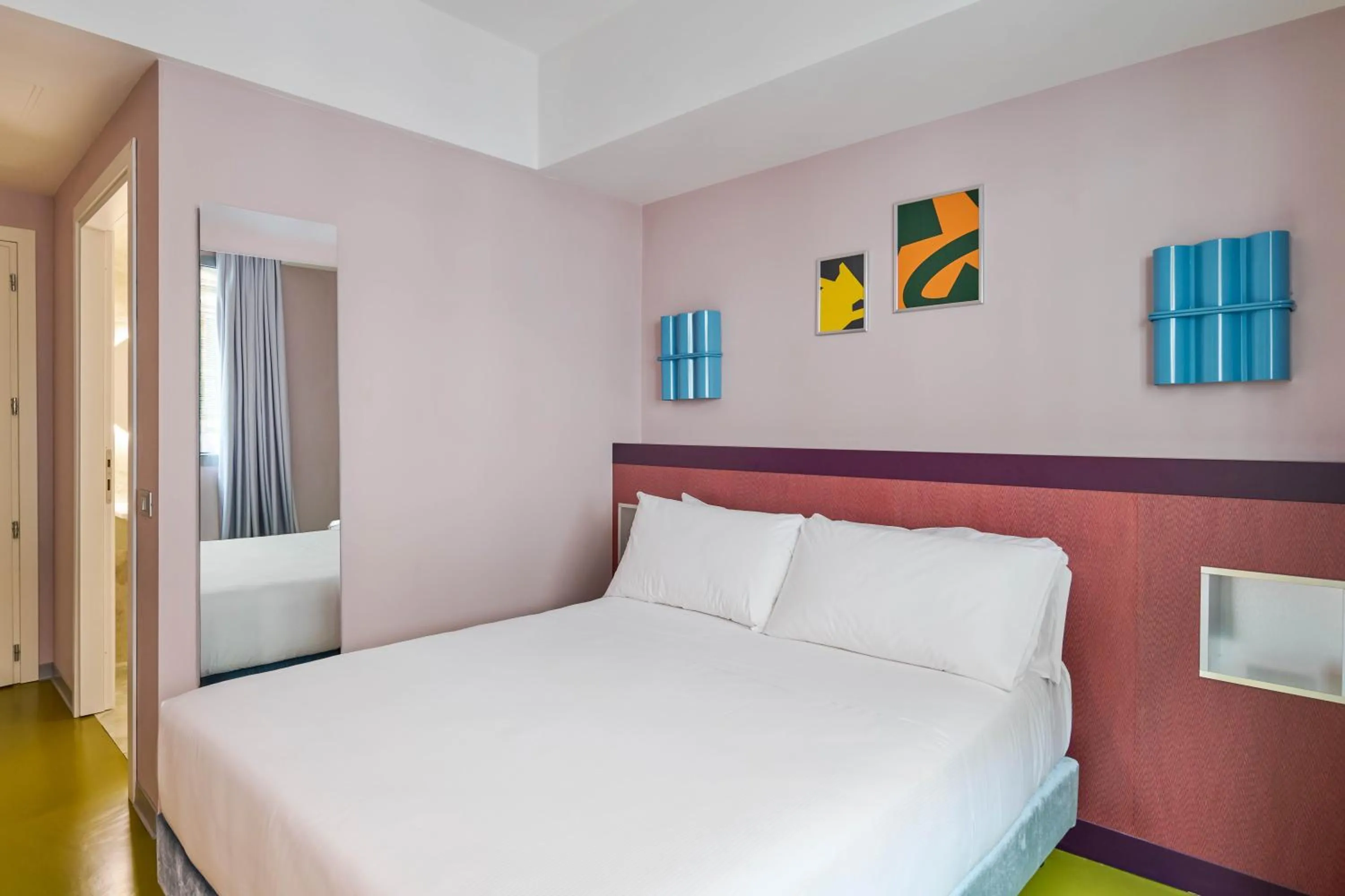 Bed in Moderno Hotel Roma - Adults Only