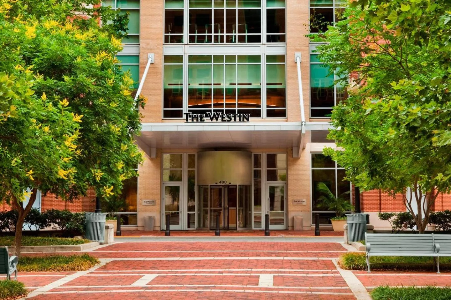 Facade/entrance in The Westin Alexandria Old Town
