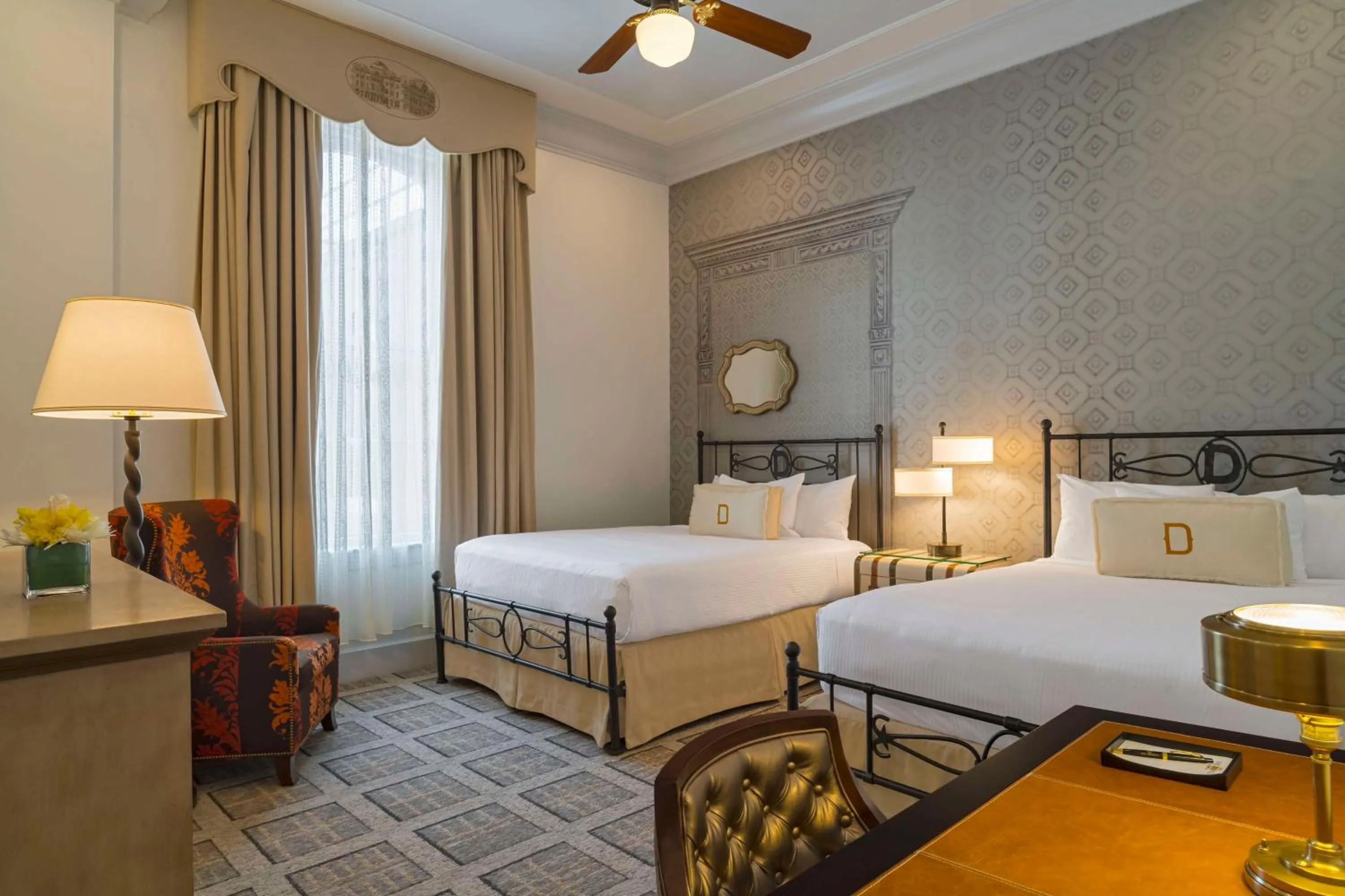 Bedroom, Bed in The Driskill